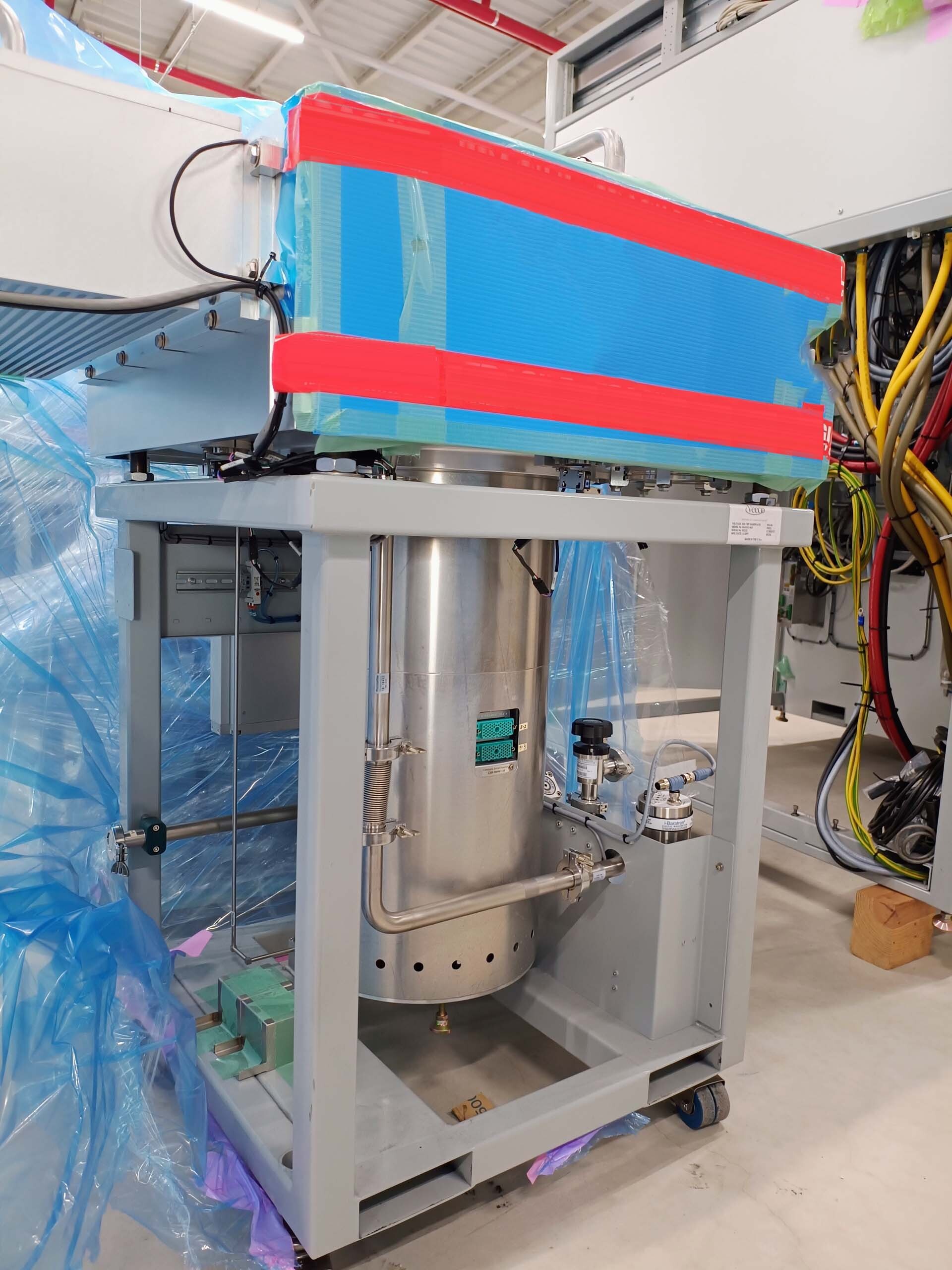 Photo Used VEECO / EMCORE K465 For Sale