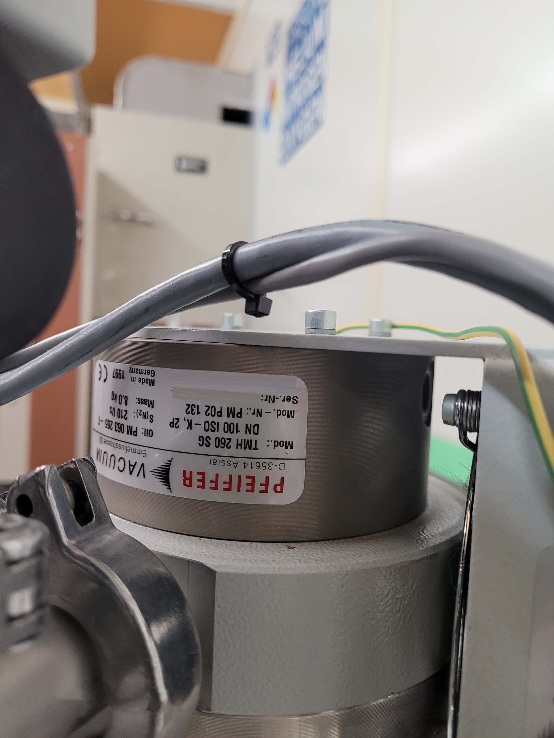 사진 사용됨 VEECO RF 350S 판매용