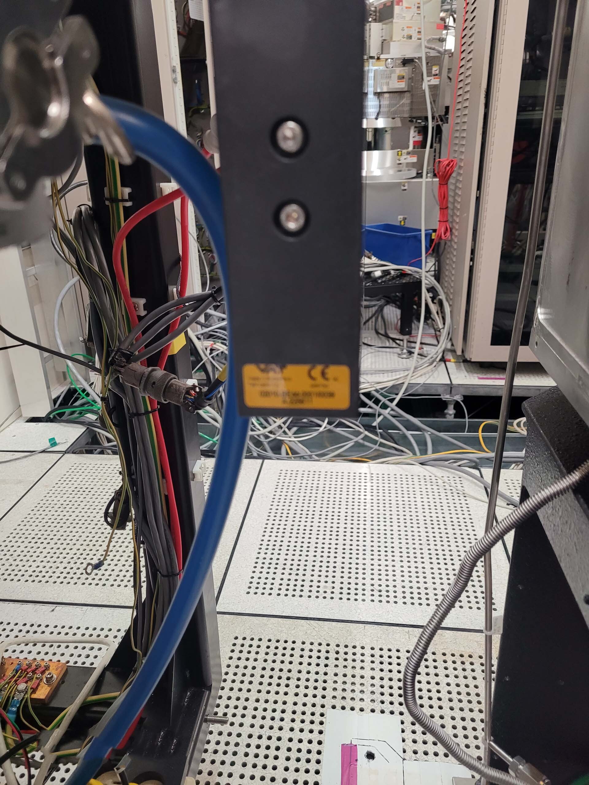 사진 사용됨 VEECO RF 350S 판매용