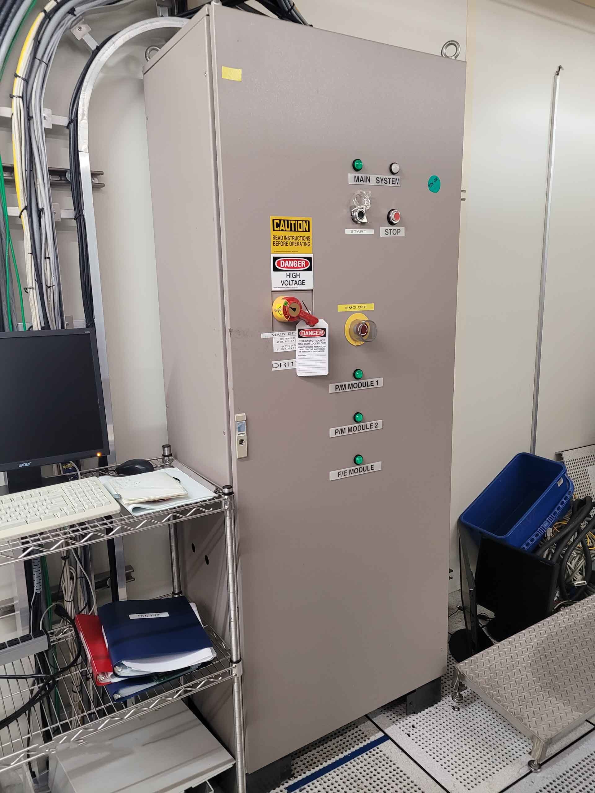 사진 사용됨 VEECO RF 350S 판매용