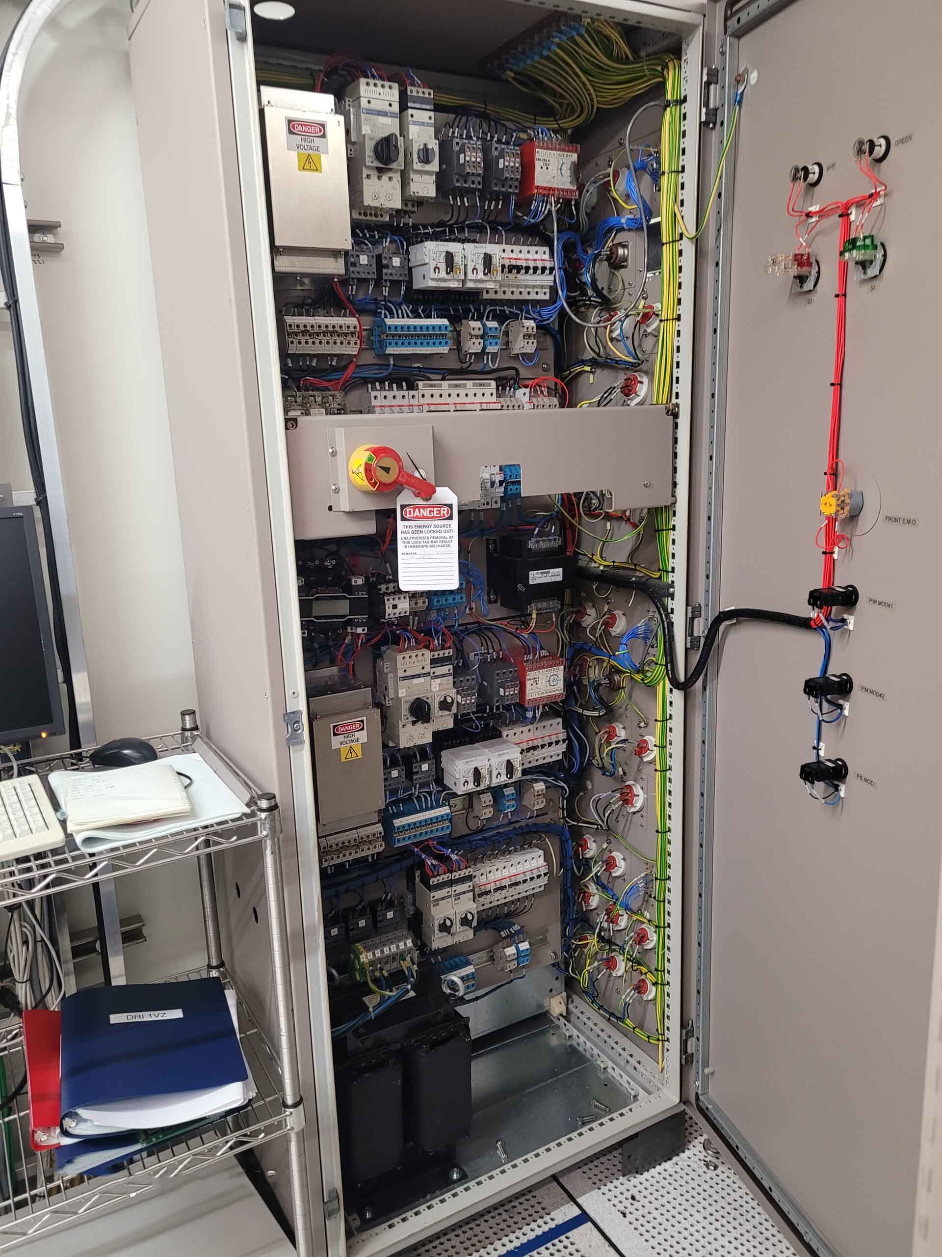 사진 사용됨 VEECO RF 350S 판매용