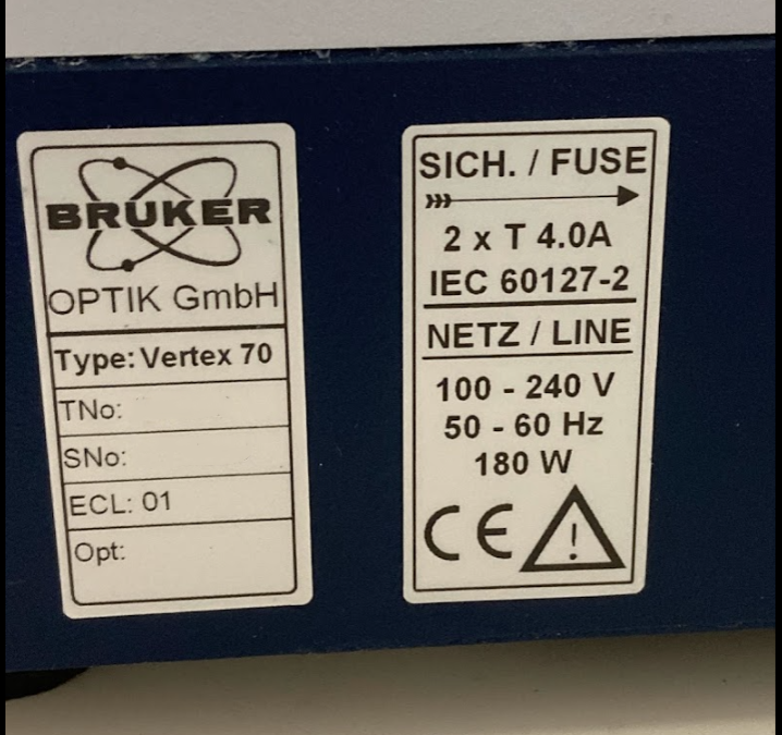 Foto Verwendet BRUKER-AXS Vertex 70 Zum Verkauf