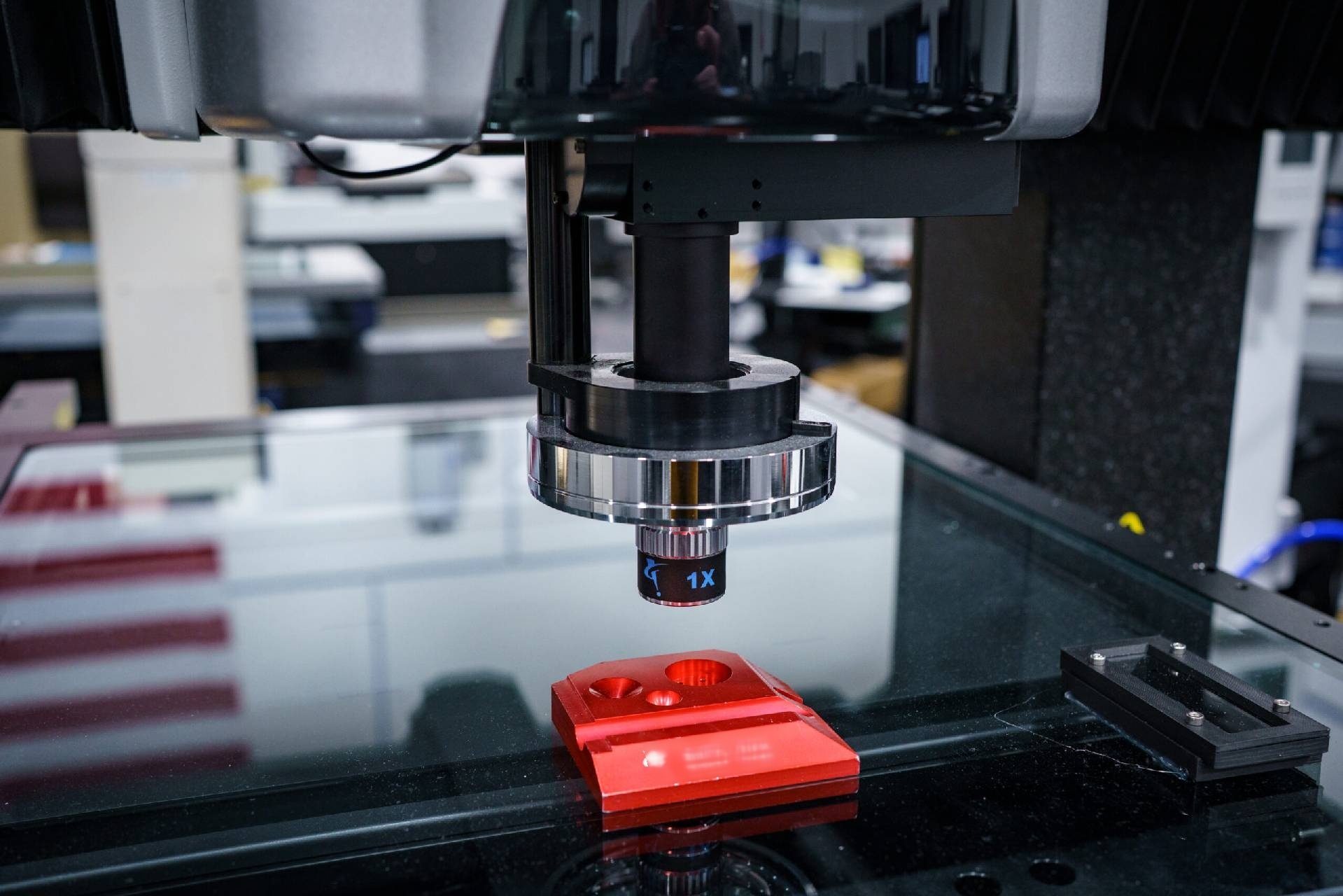 圖為 已使用的 VIEW MICRO METROLOGY Summit 600XP 待售