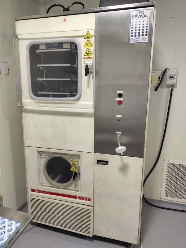 Photo Utilisé VIRTIS Genesis 25EL À vendre