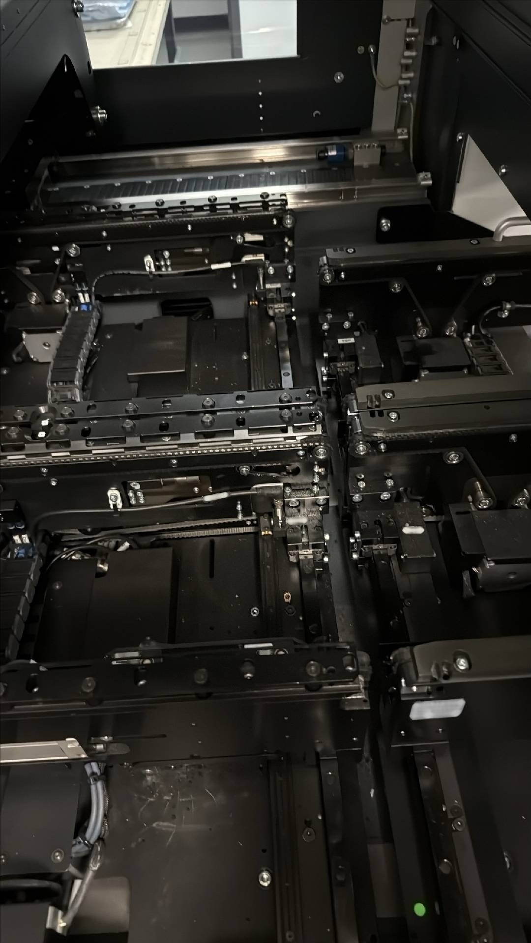 Photo Used VISCOM S6056 For Sale