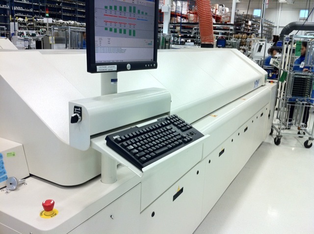 Photo Used VITRONICS SOLTEC XPM2 730 For Sale