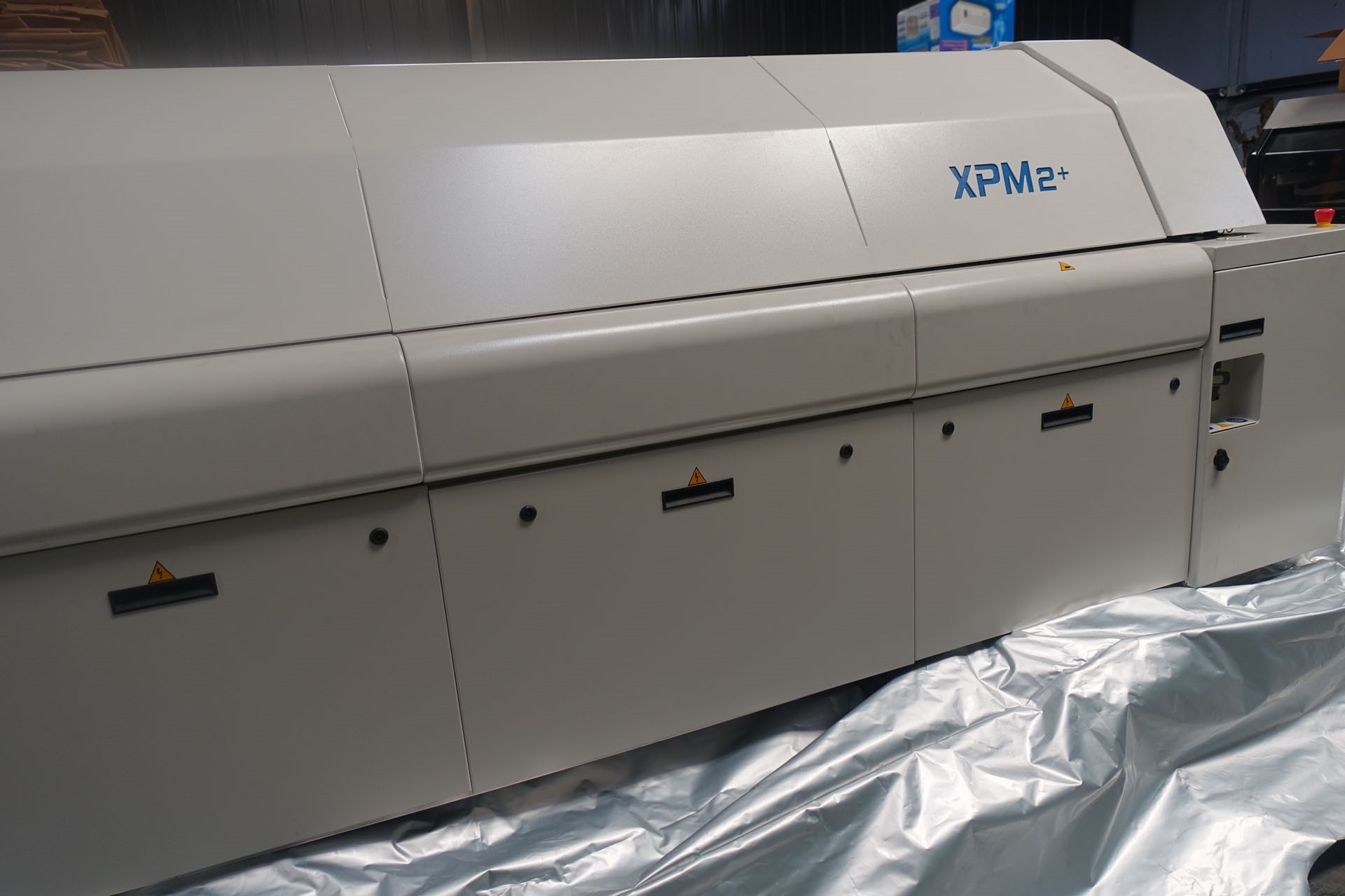 Photo Used VITRONICS SOLTEC XPM2 820 For Sale