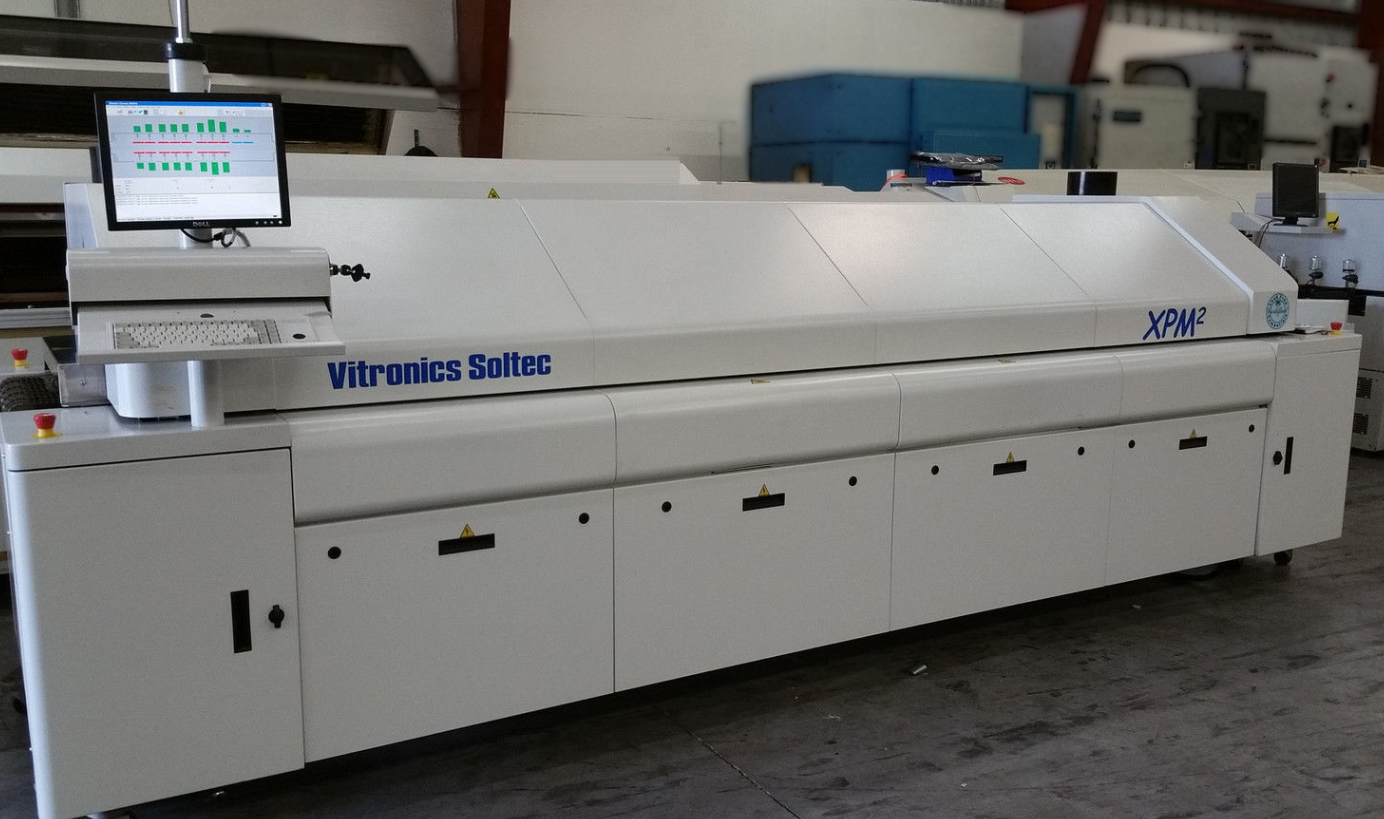 Photo Used VITRONICS SOLTEC XPM2 820 For Sale