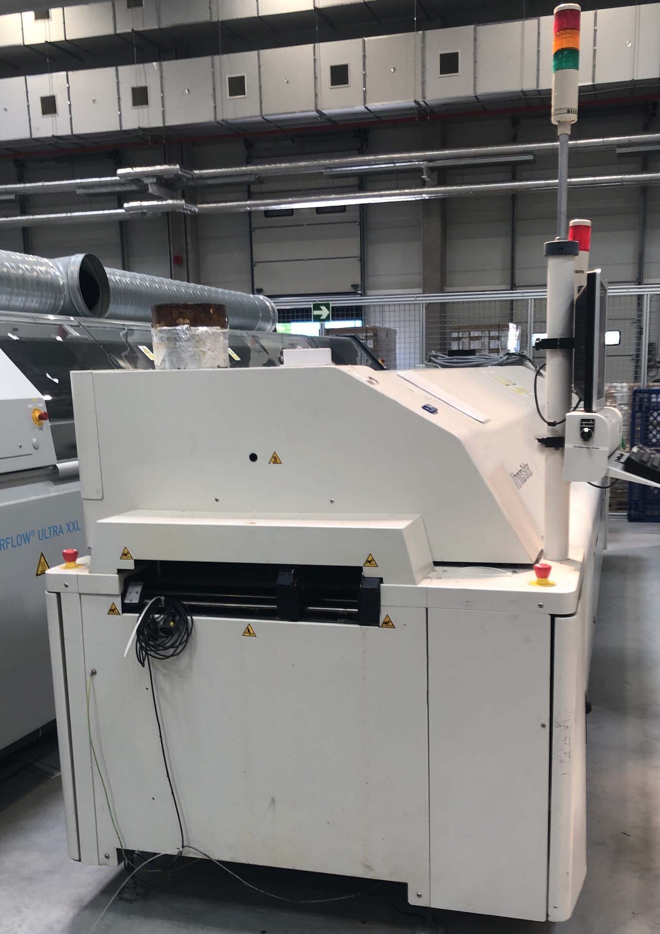 Photo Used VITRONICS SOLTEC XPM2 For Sale