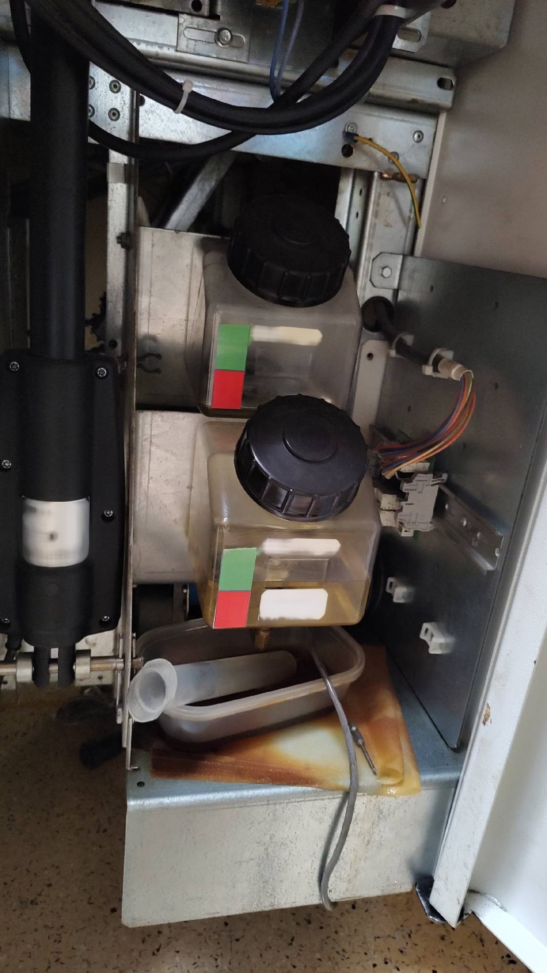 Photo Used VITRONICS SOLTEC XPM3 For Sale
