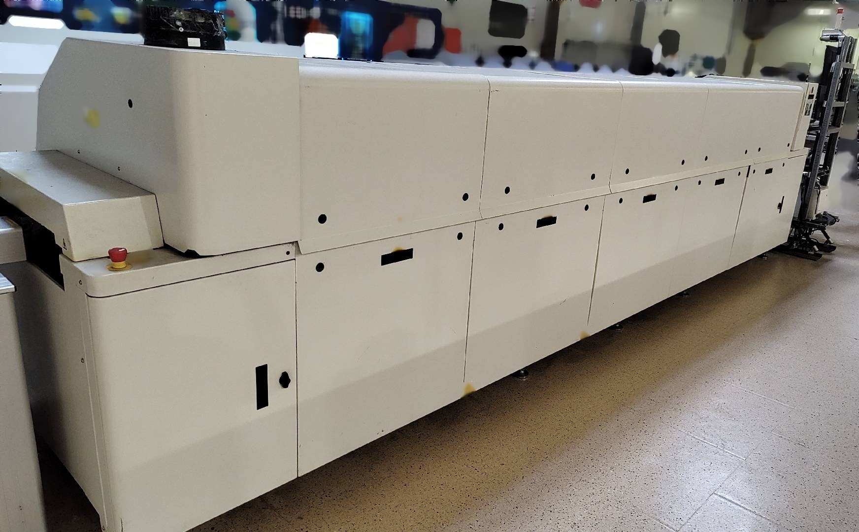 Photo Used VITRONICS SOLTEC XPM3 For Sale