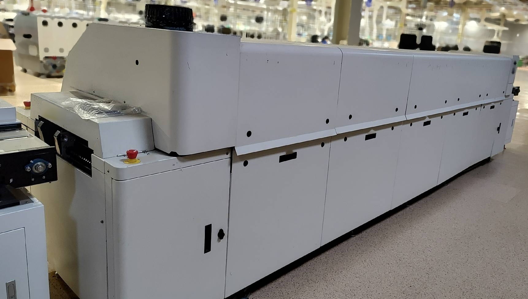 Photo Used VITRONICS SOLTEC XPM3 For Sale
