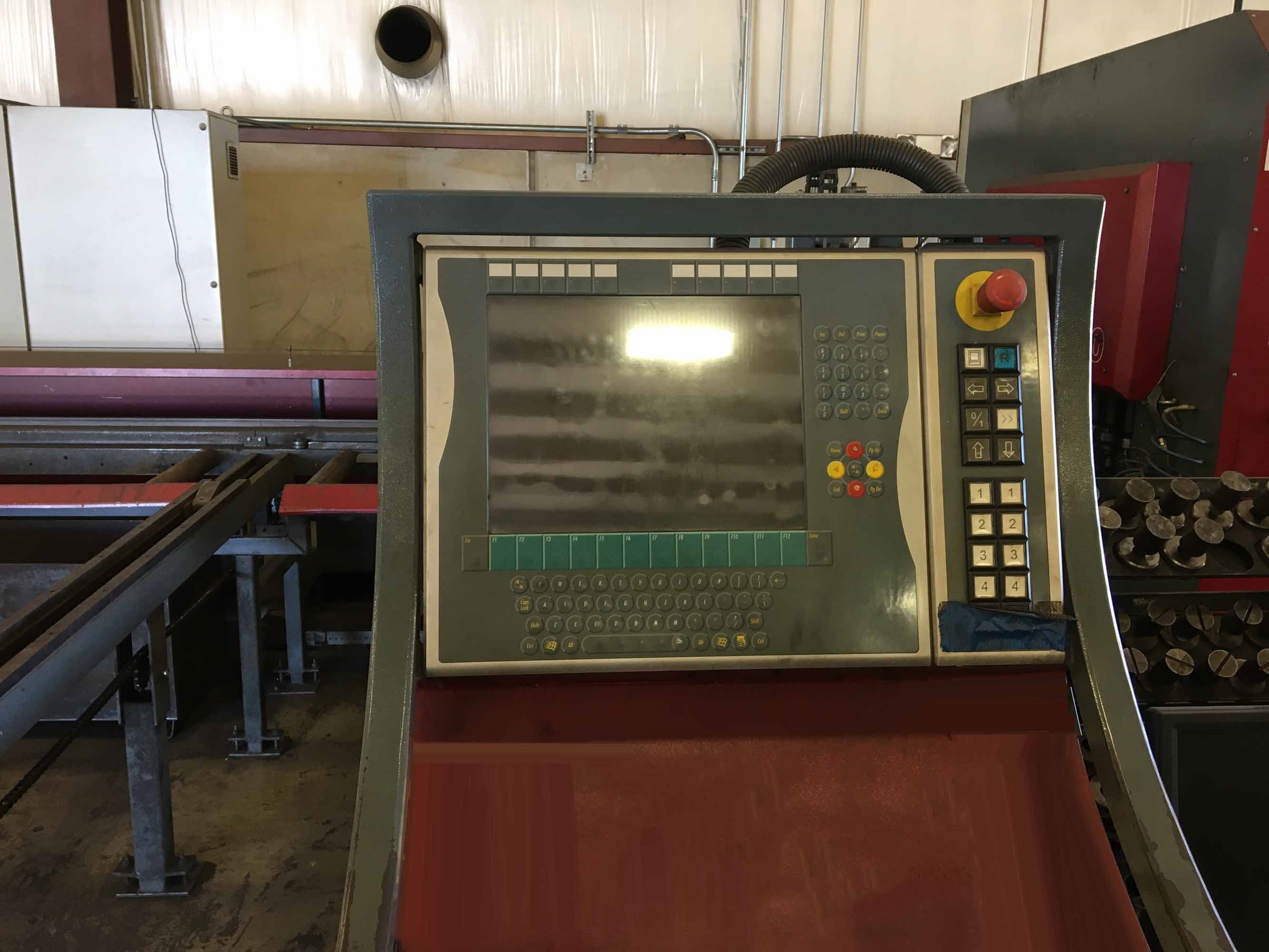 Photo Used VOORTMAN V550 For Sale