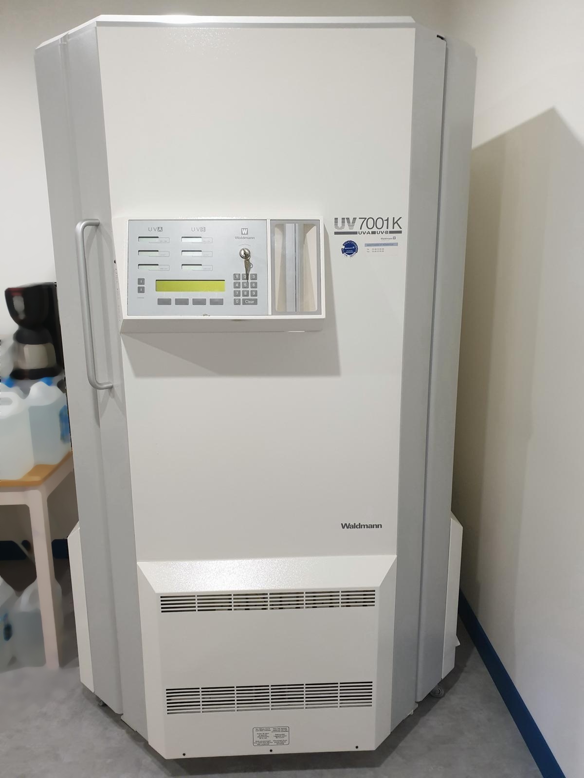 Foto Verwendet WALDMANN UV 7001 K Zum Verkauf