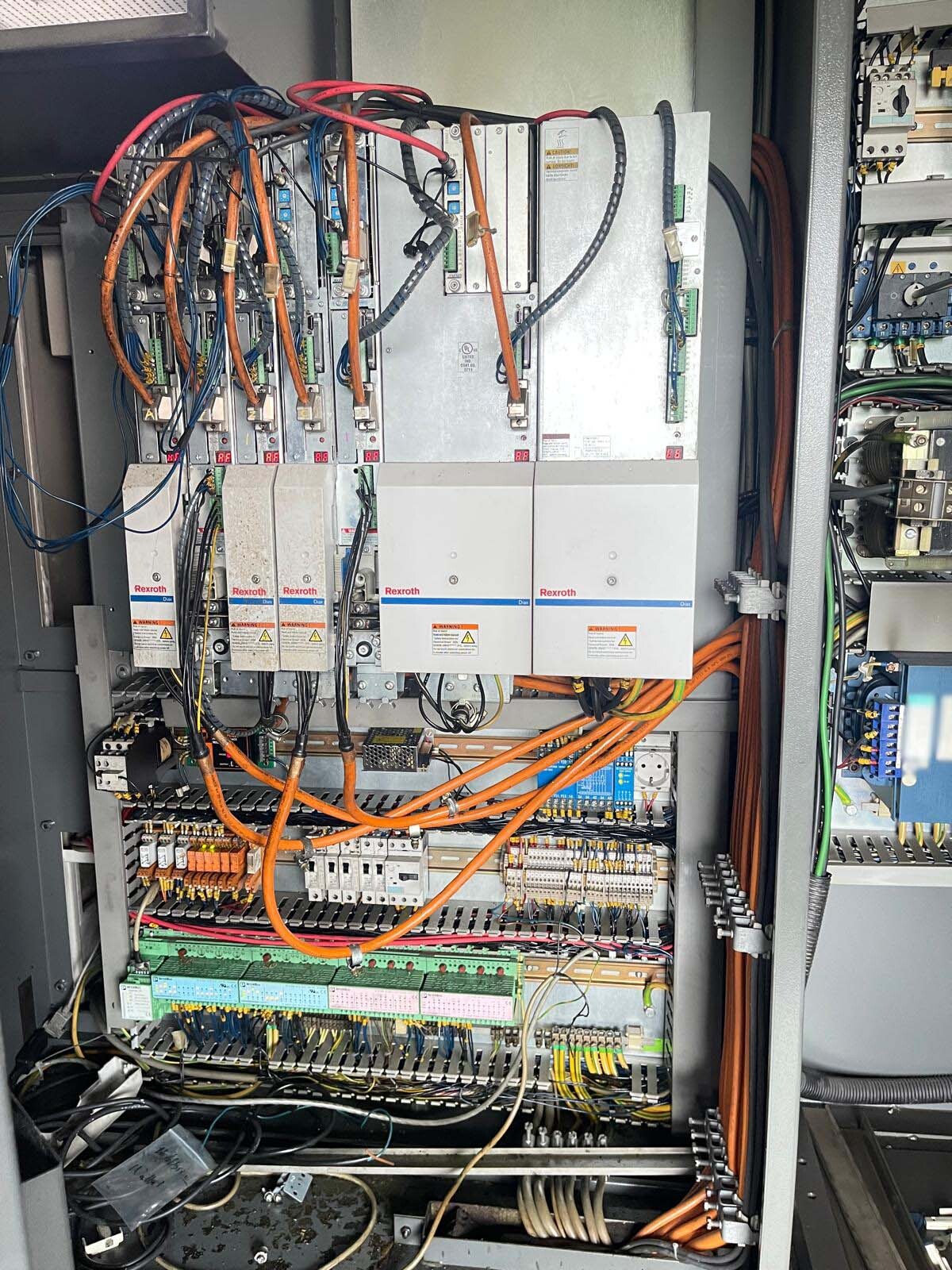 Photo Used WALTER Helitronic Power For Sale