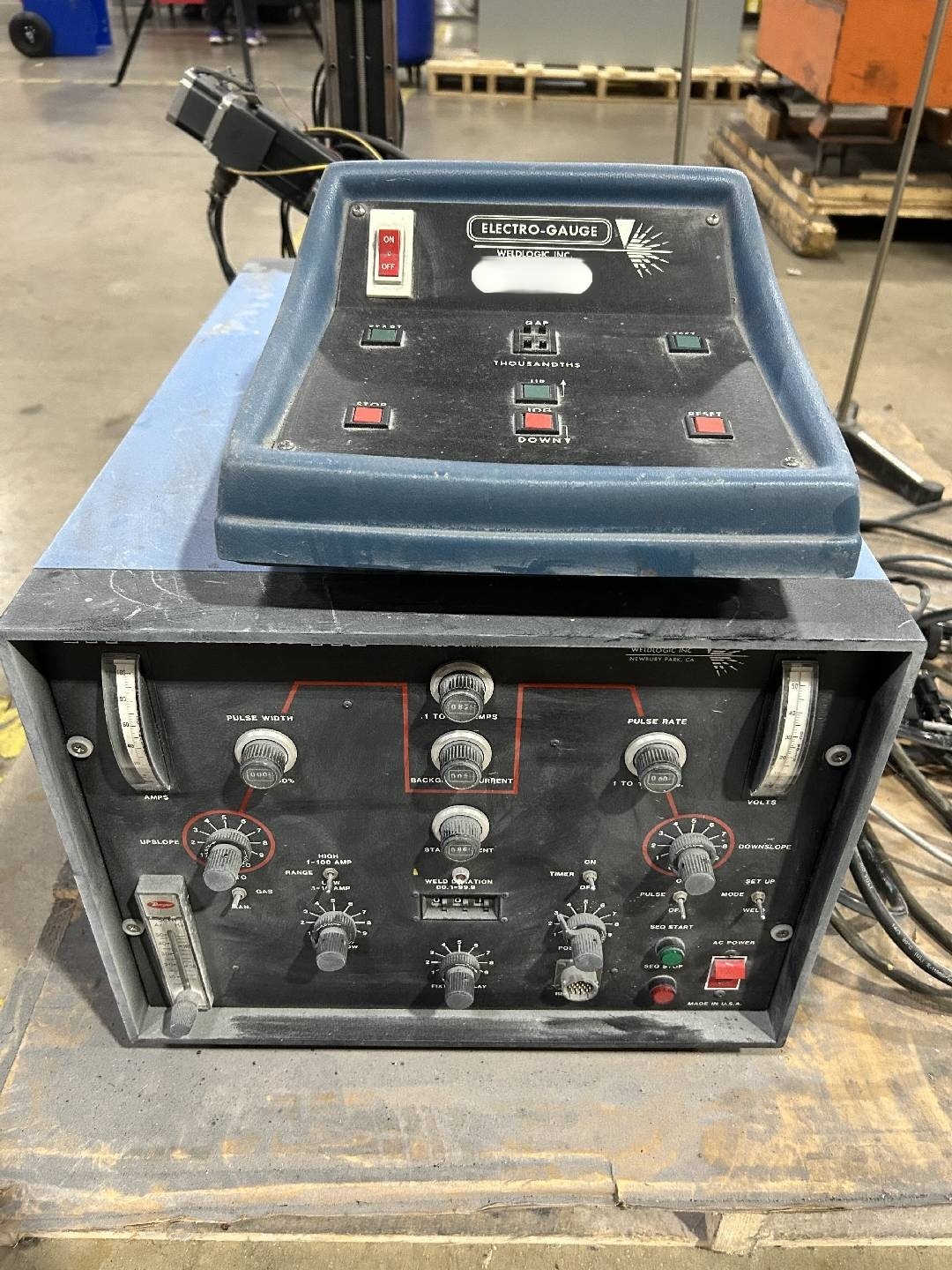 Photo Used WELDLOGIC PA 10-100 For Sale