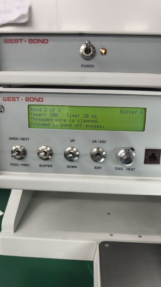 圖為 已使用的 WESTBOND 7476E 待售