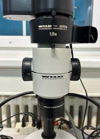 圖為 已使用的 WILD / LEICA / HEERBRUGG 327616 待售