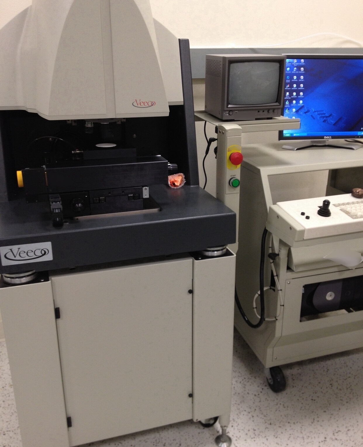 Photo Used WYKO / VEECO NT 3300 For Sale
