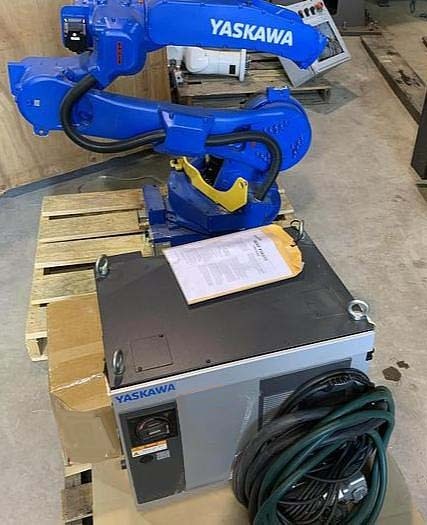 Photo Utilisé YASKAWA / MOTOMAN GP25 À vendre