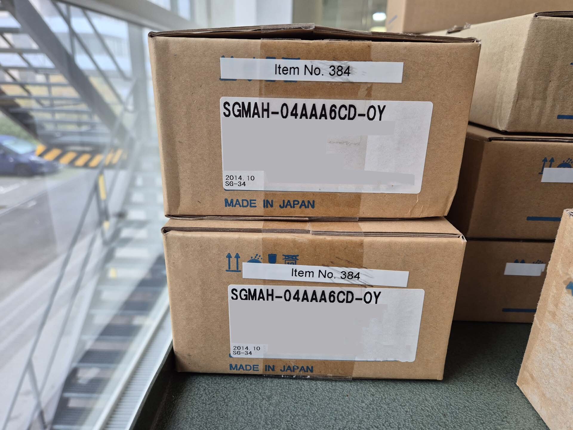 Photo Utilisé YASKAWA SGMAH-01AAA61D-OY À vendre