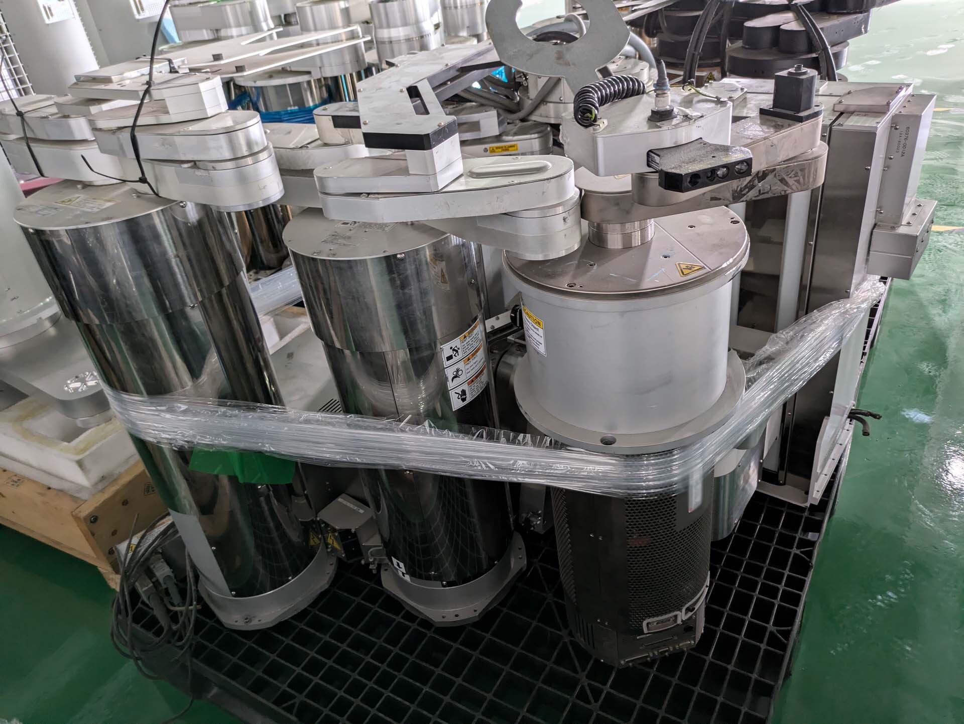 Foto Verwendet YASKAWA XU-RC433D-B01 Zum Verkauf