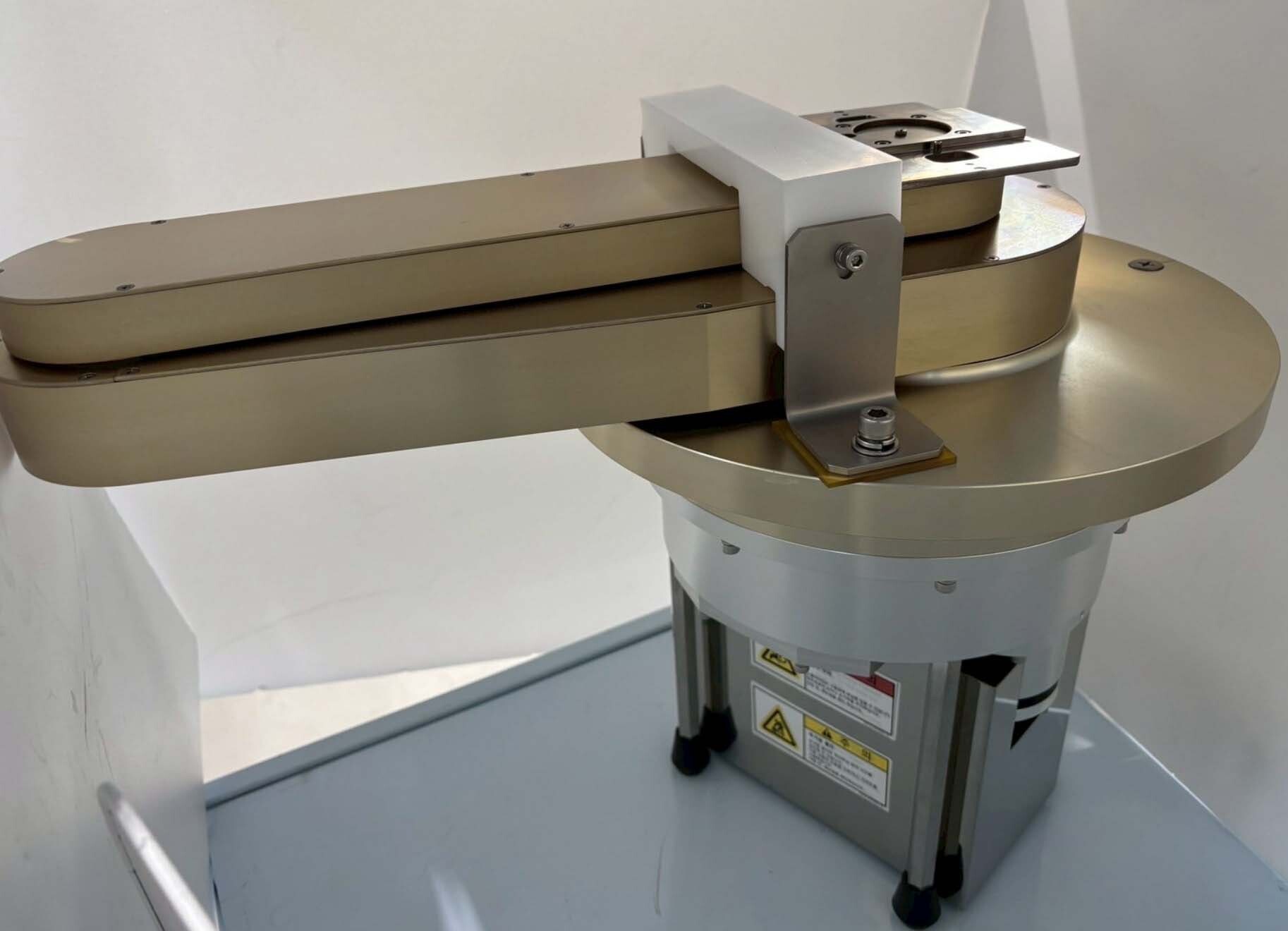 フォト（写真） 使用される YASKAWA XU-RV640S1-B00 販売のために