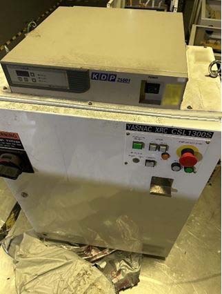 사진 사용됨 YASKAWA Yasnac XRC CSL 1300S 판매용