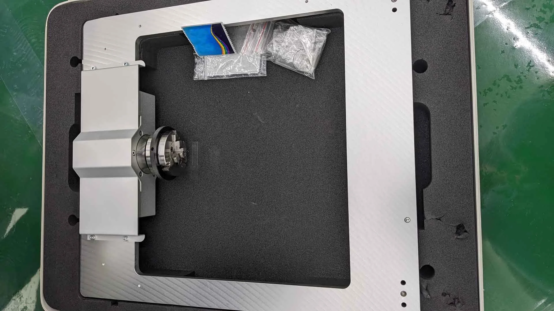 YXLON Y Cougar SMT X-ray Equipment used for sale price YXLON Y Cougar SMT X-ray Equipment used for sale price