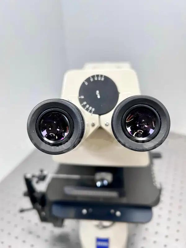フォト（写真） 使用される ZEISS Axioskop 40 販売のために