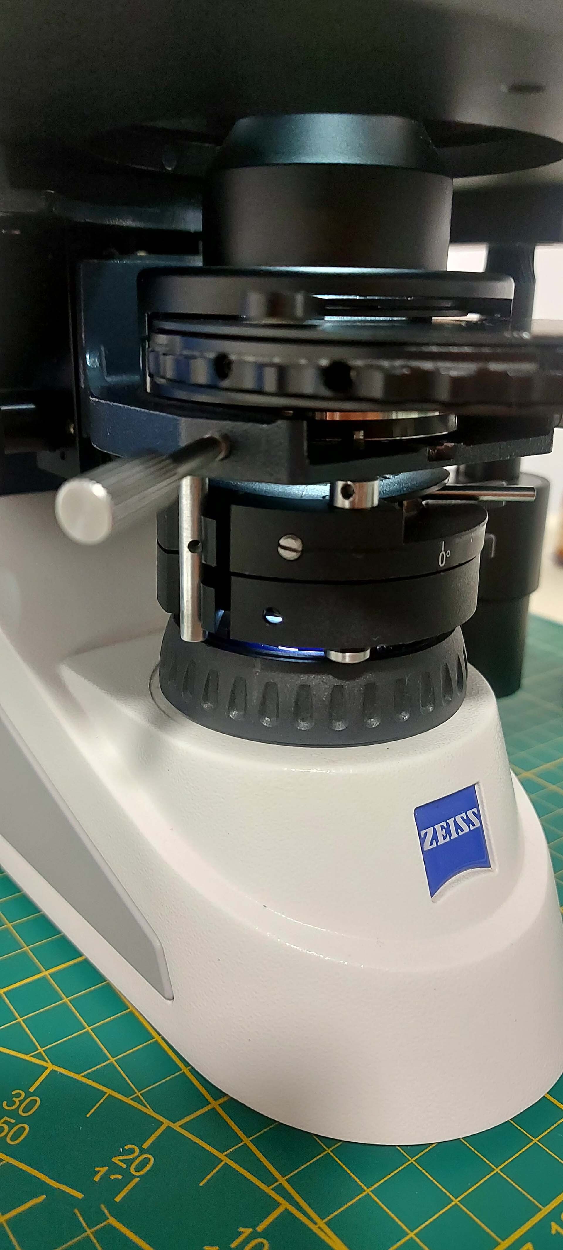 Photo Utilisé CARL ZEISS Axio lab A1 À vendre