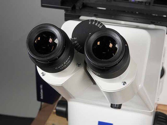 Photo Used ZEISS Axiovert 200M For Sale