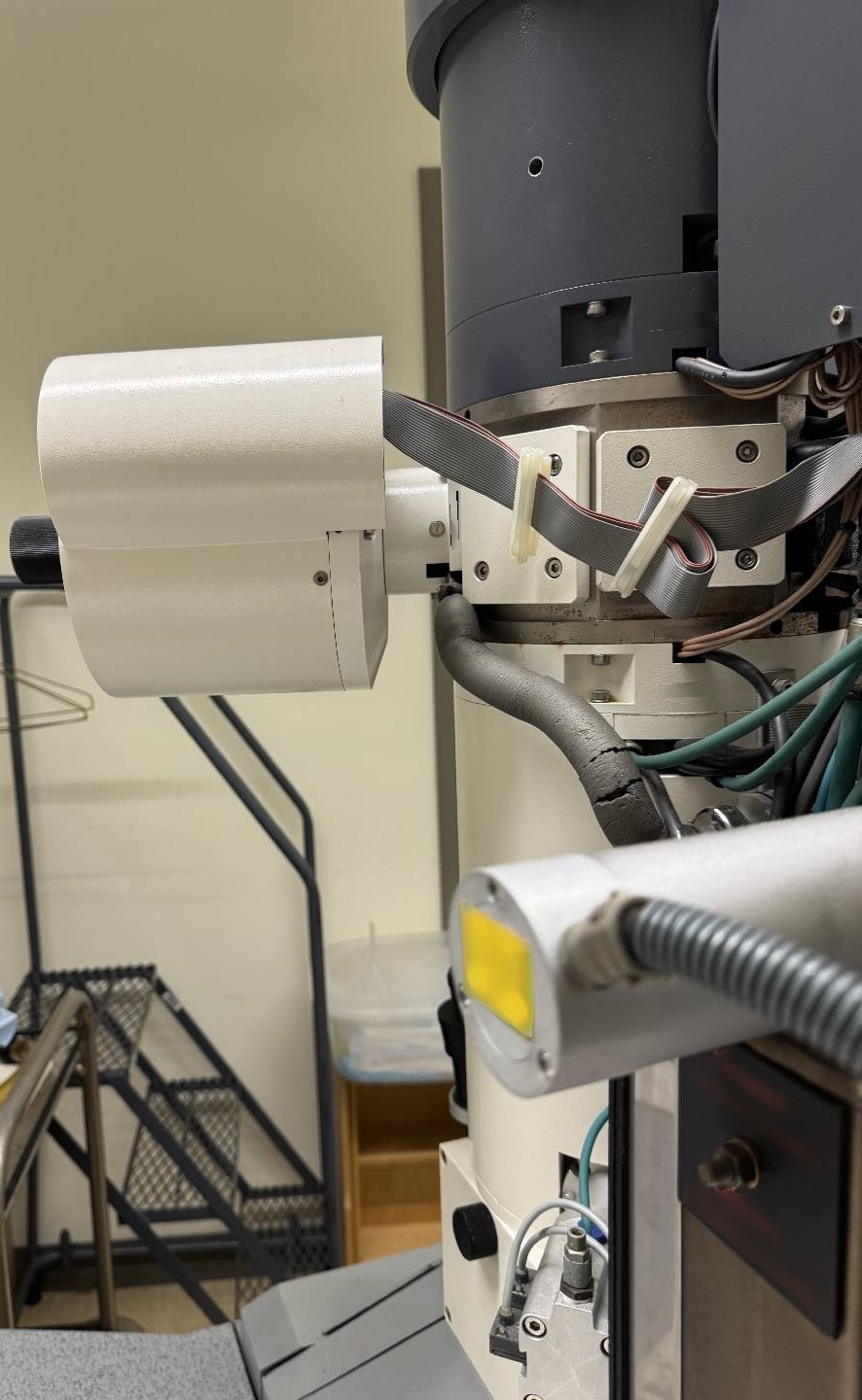 Photo Used ZEISS EM 910 For Sale