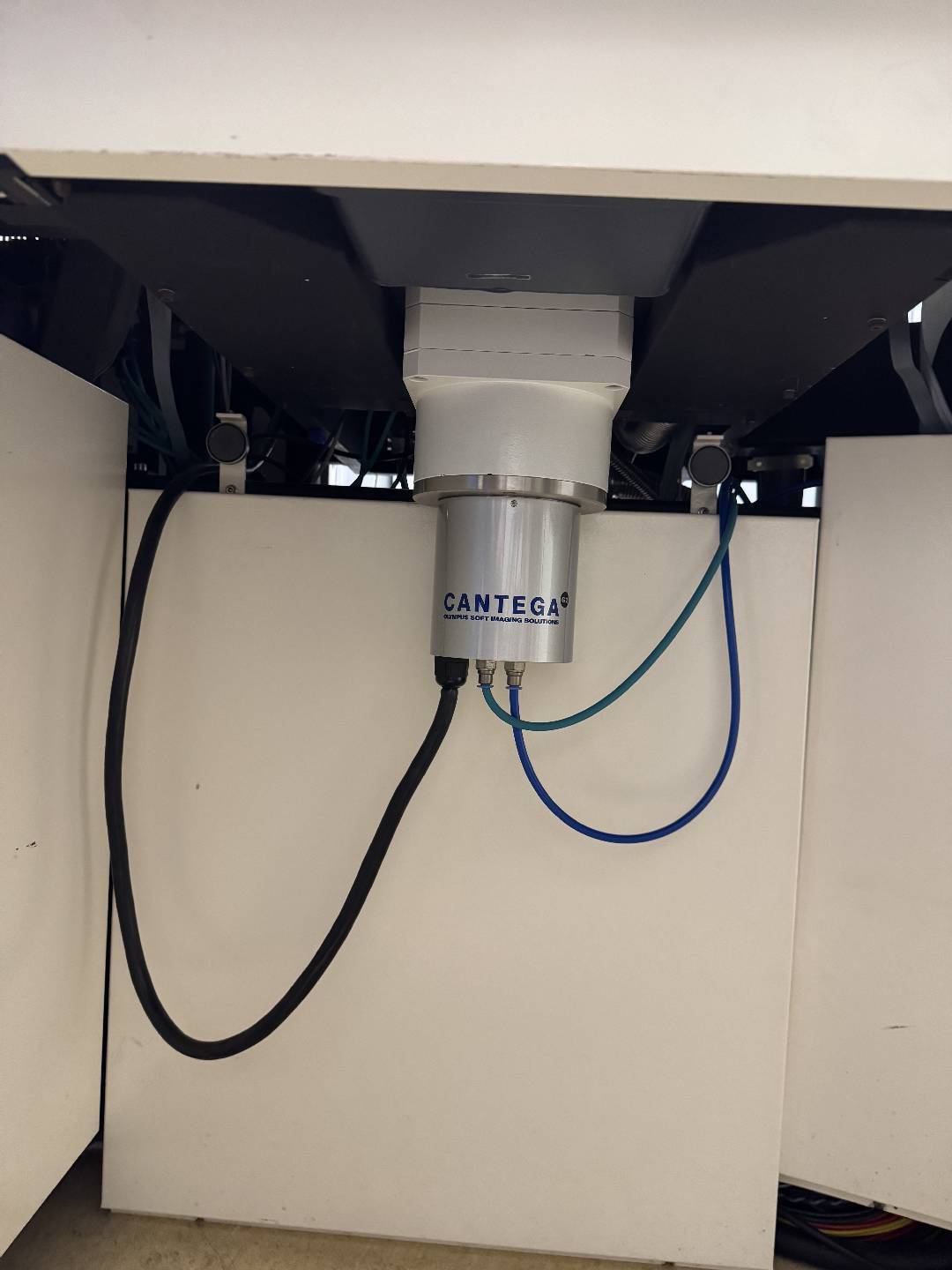 Photo Used ZEISS EM 910 For Sale