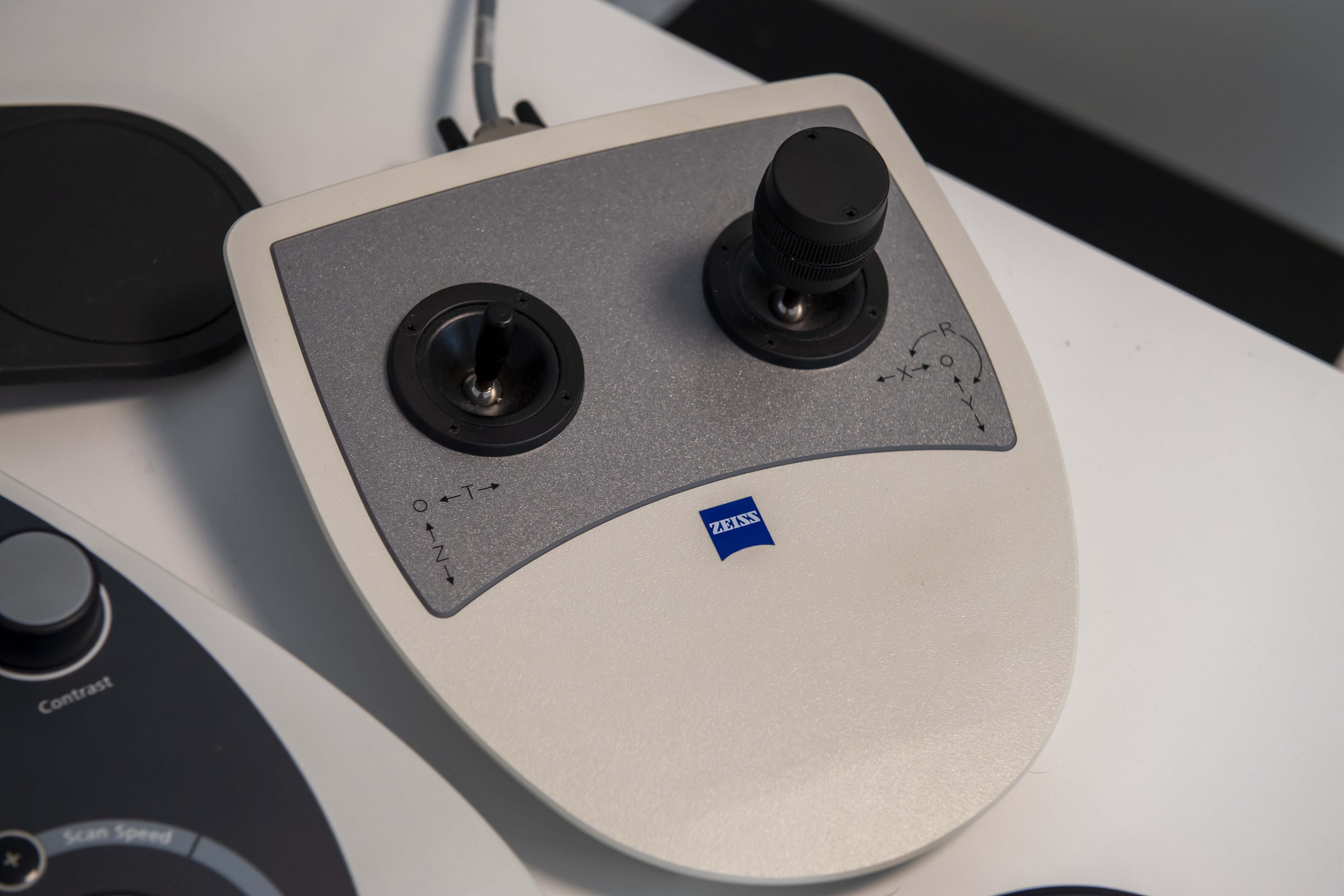 Foto Verwendet ZEISS EVO 25 Zum Verkauf