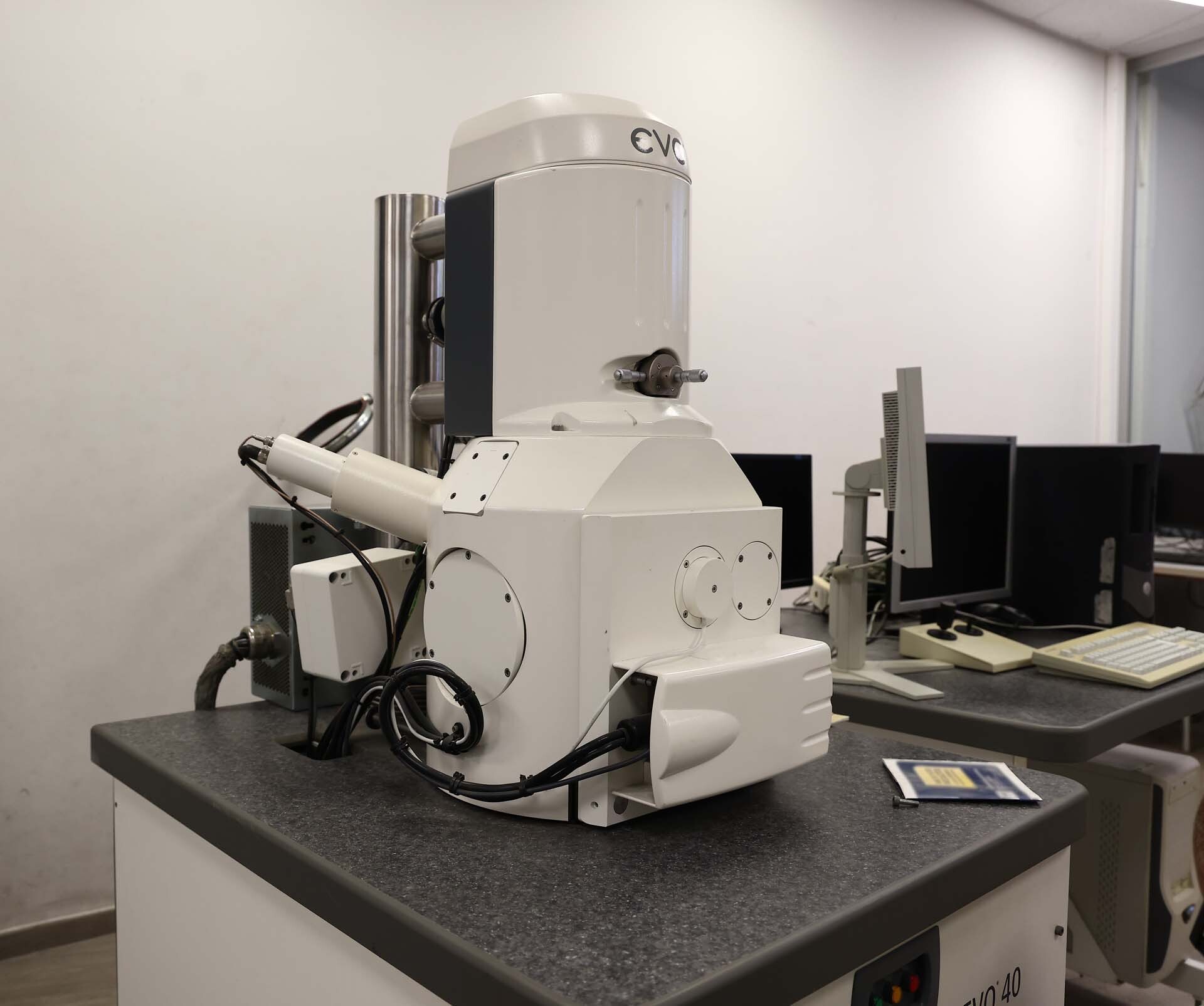 Foto Verwendet ZEISS EVO 40 Zum Verkauf