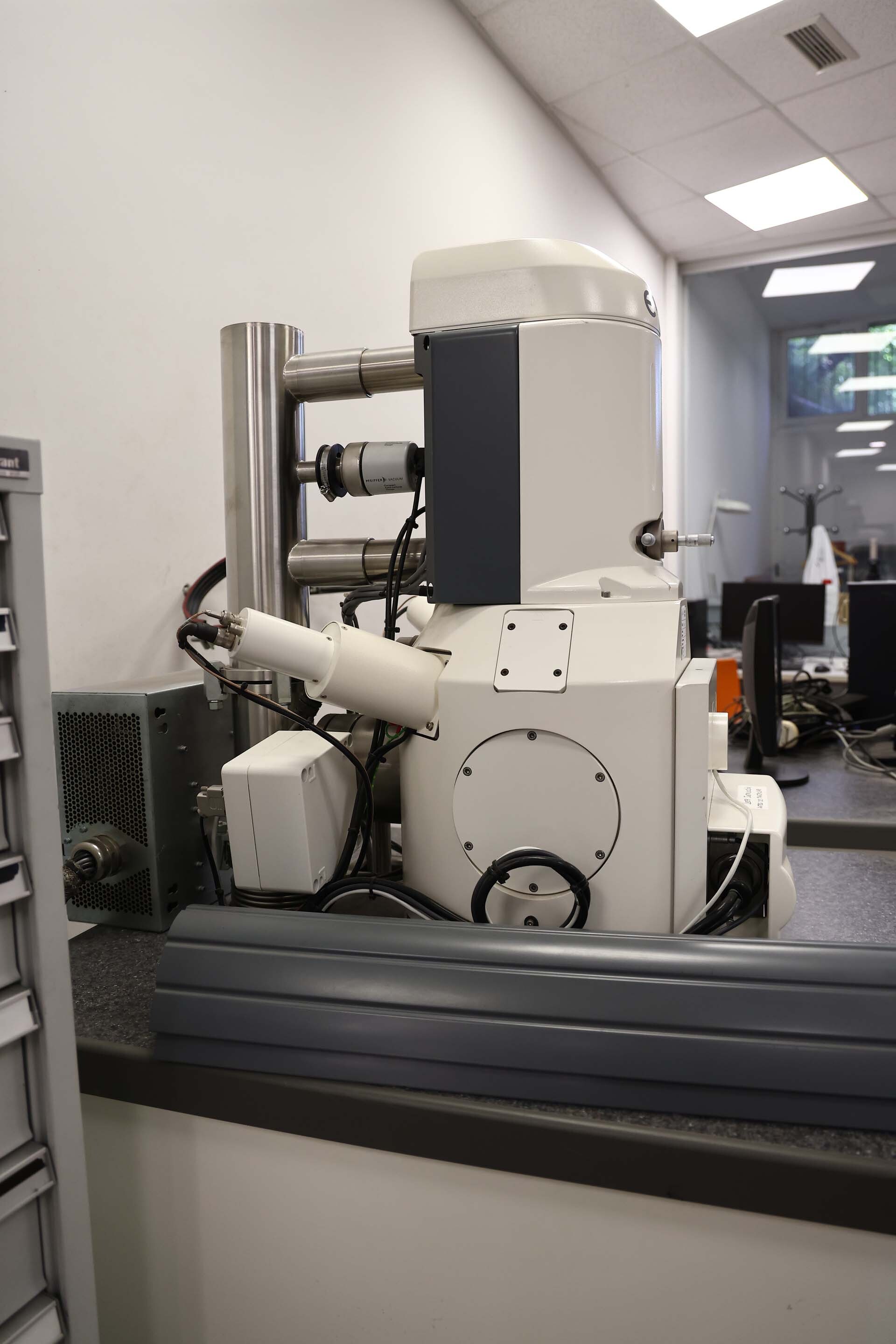 Foto Verwendet ZEISS EVO 40 Zum Verkauf