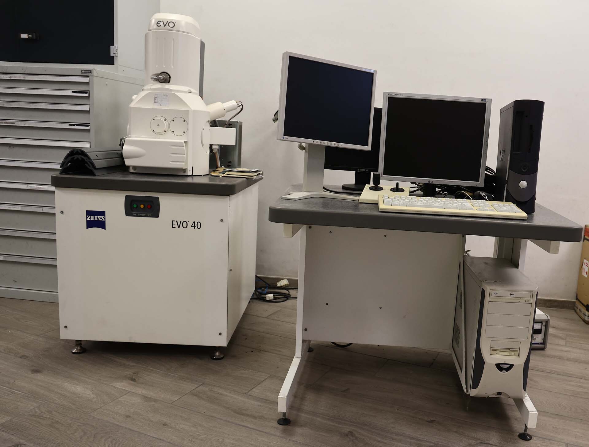 Foto Verwendet ZEISS EVO 40 Zum Verkauf