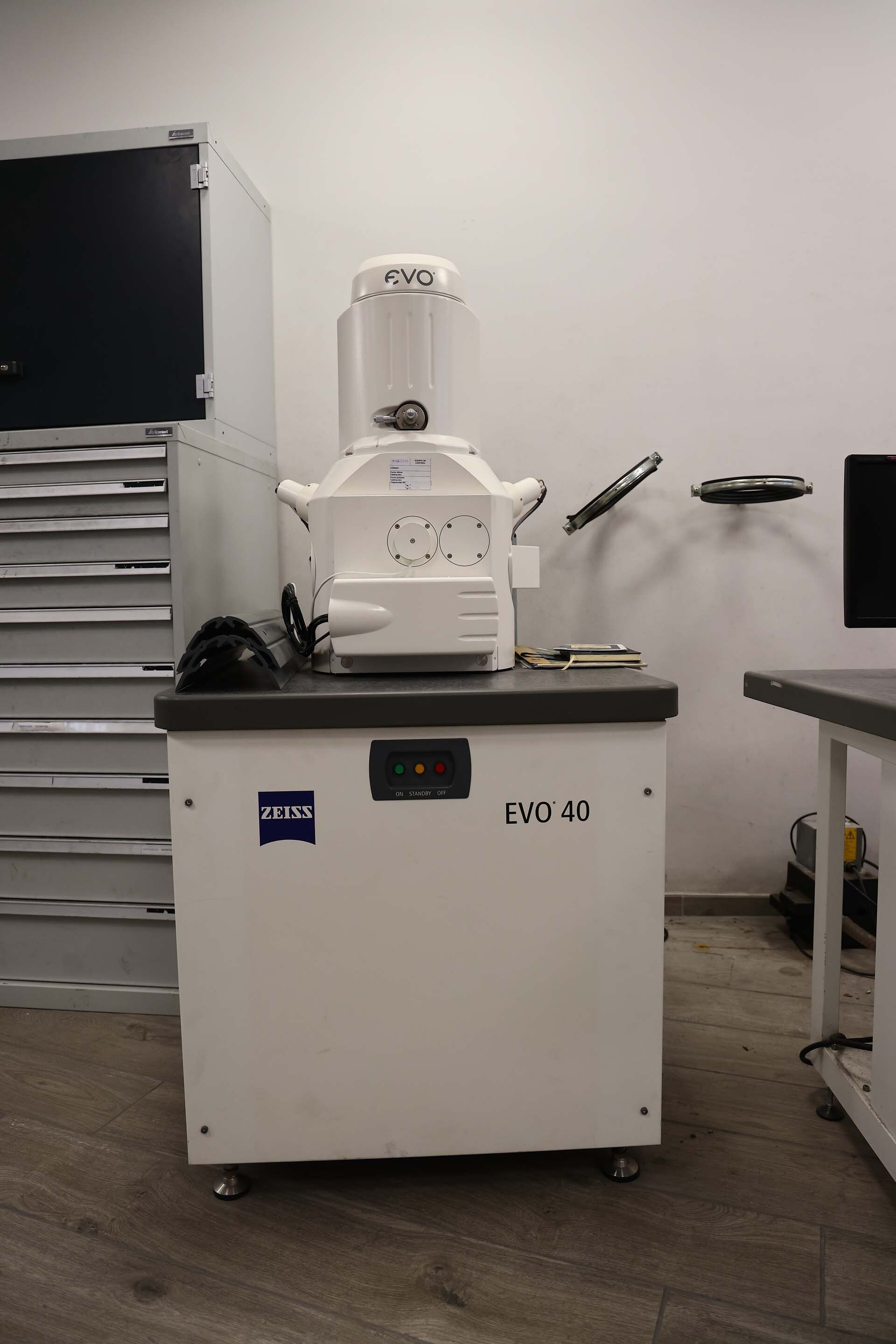 Foto Verwendet ZEISS EVO 40 Zum Verkauf