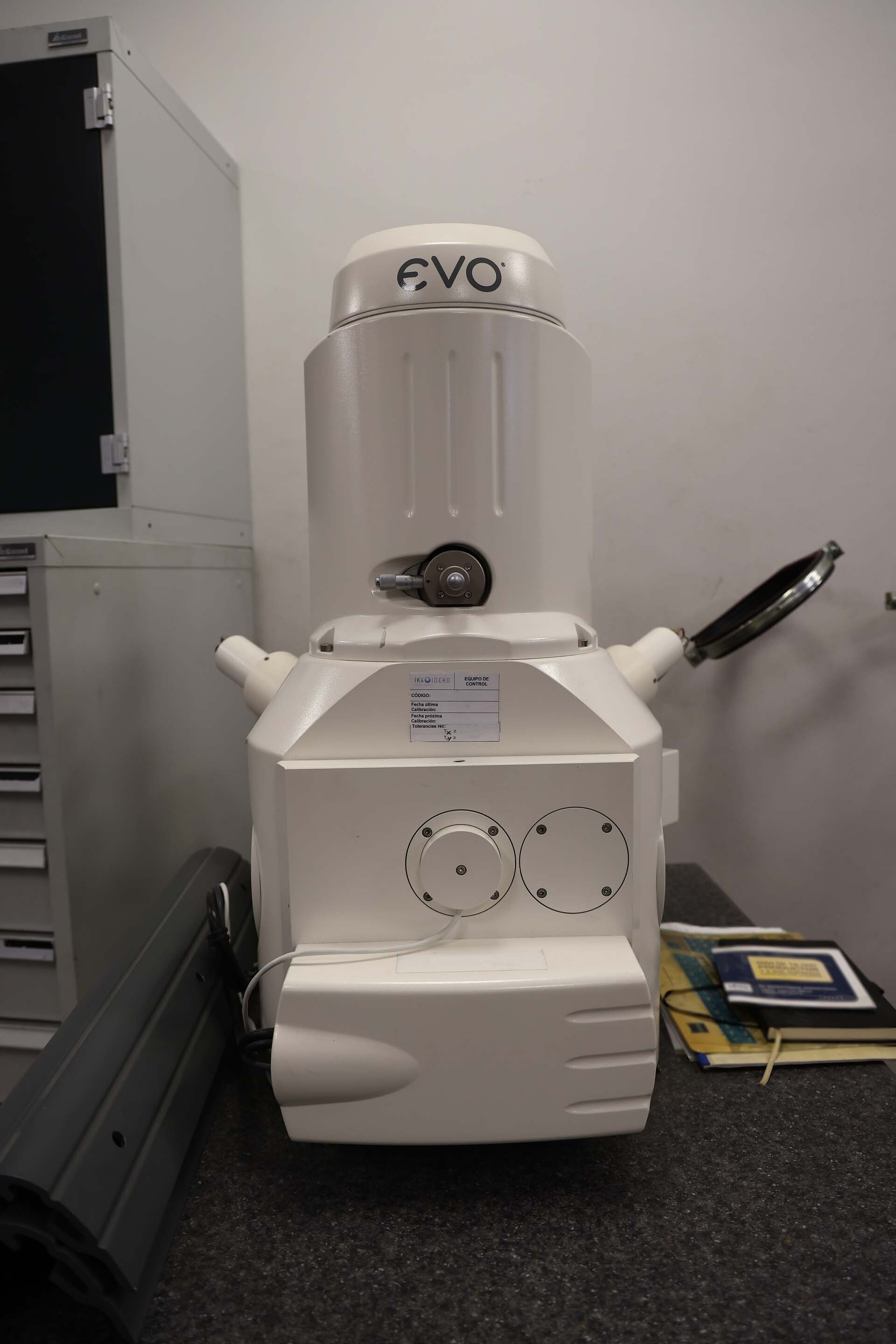 Foto Verwendet ZEISS EVO 40 Zum Verkauf