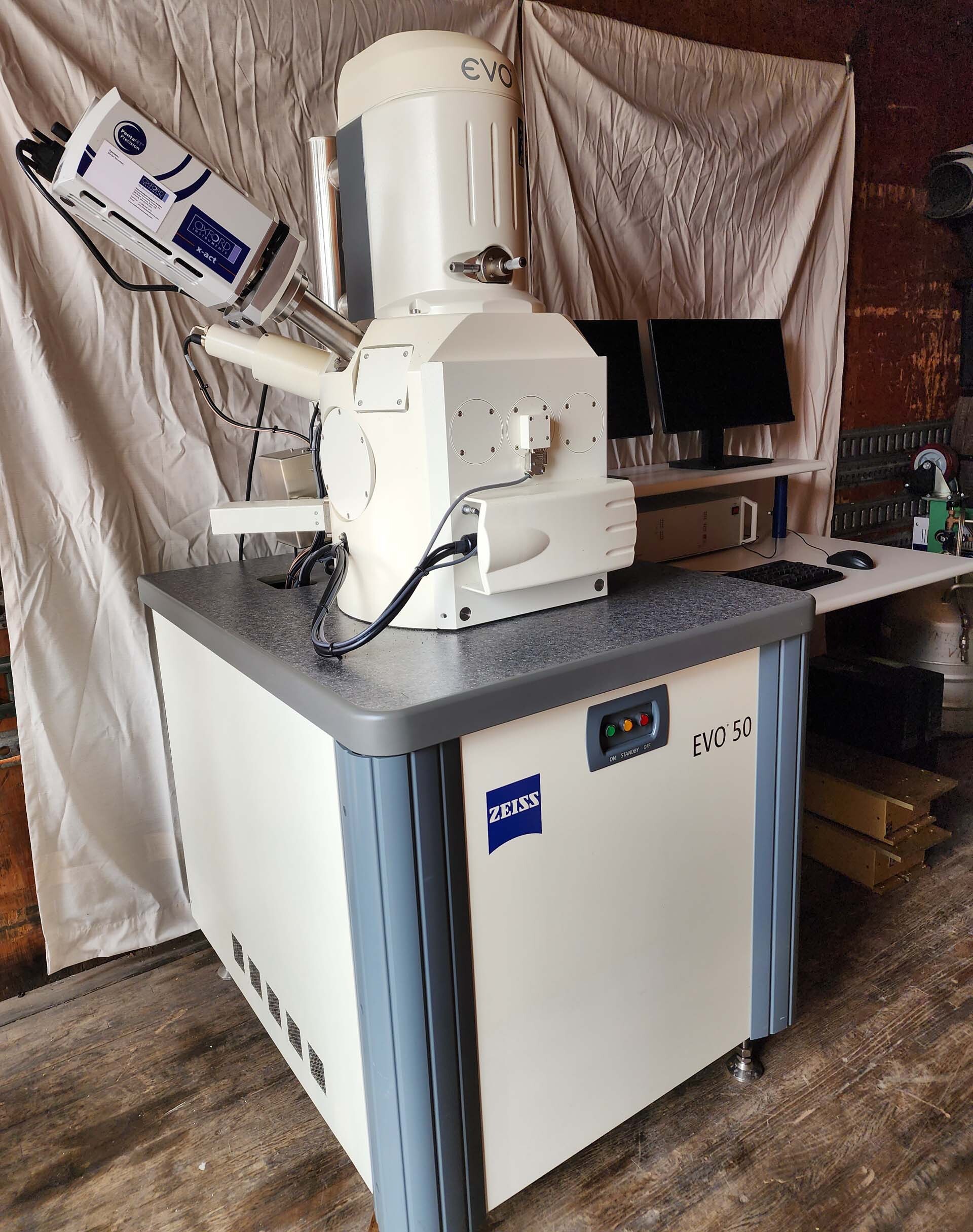 Photo Used ZEISS EVO 50 For Sale