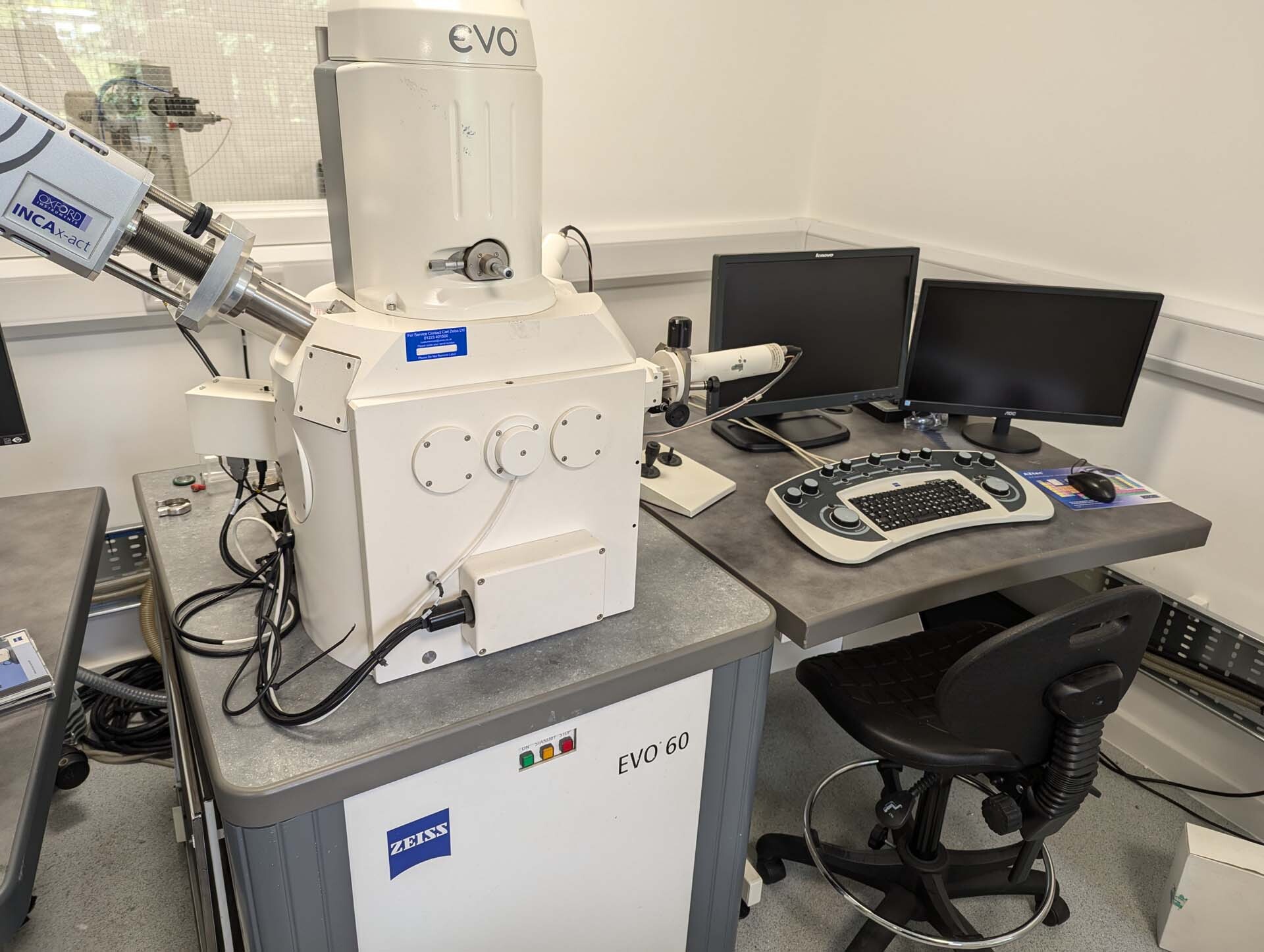 Photo Used ZEISS EVO 60 XVP For Sale