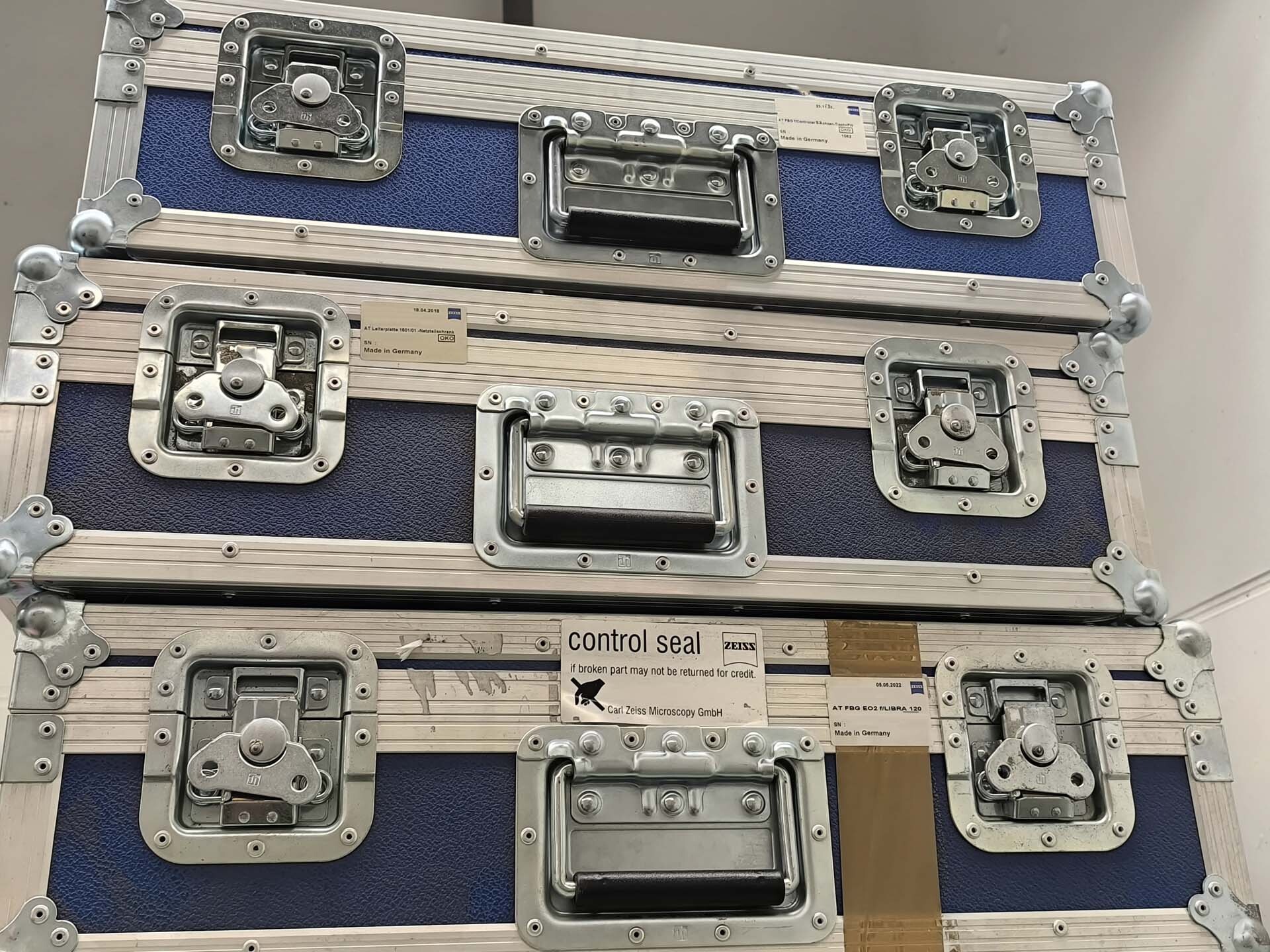 Photo Used ZEISS Libra 120 For Sale