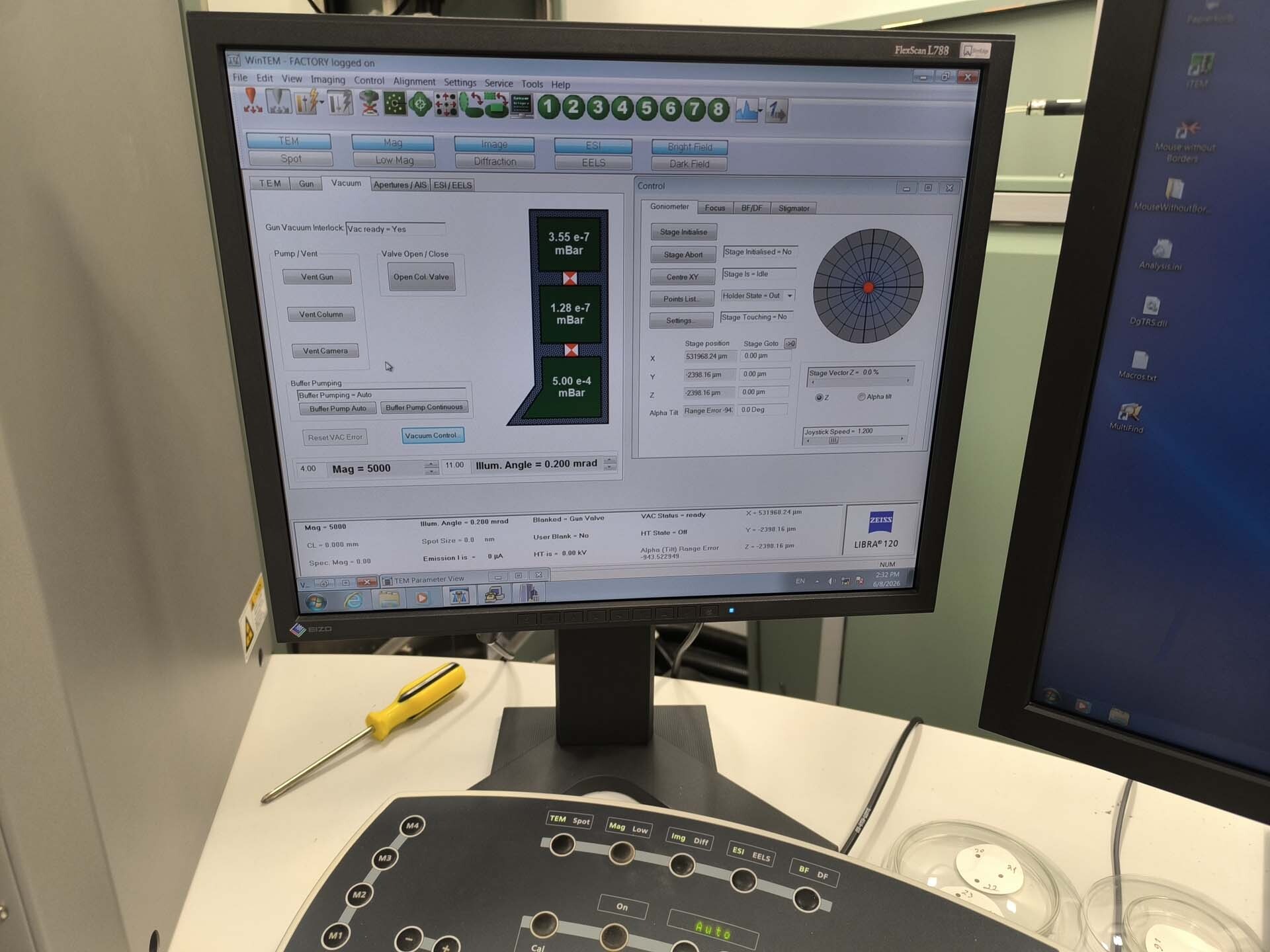 Photo Used ZEISS Libra 120 For Sale