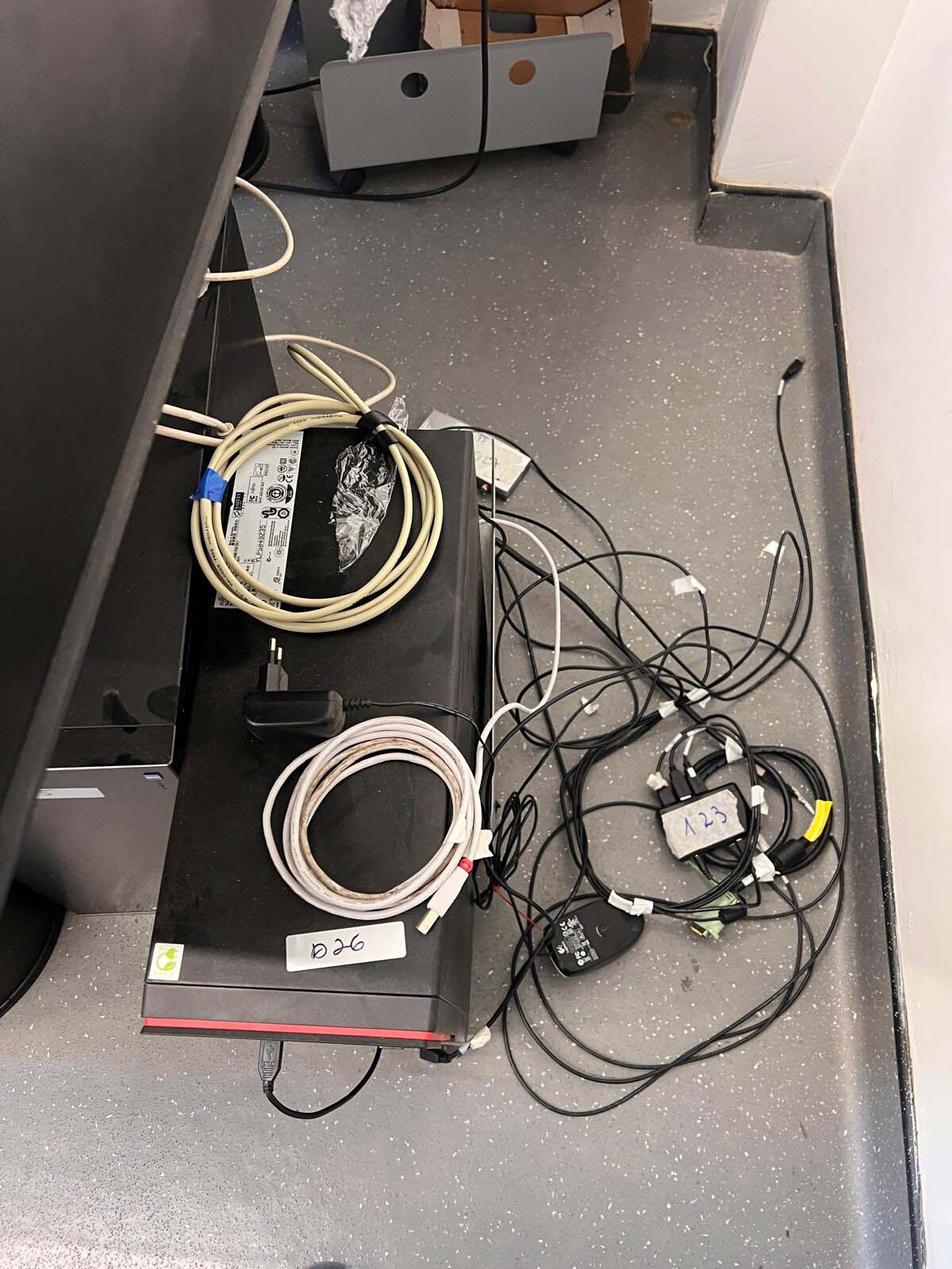 Photo Utilisé ZEISS LSM-780 À vendre