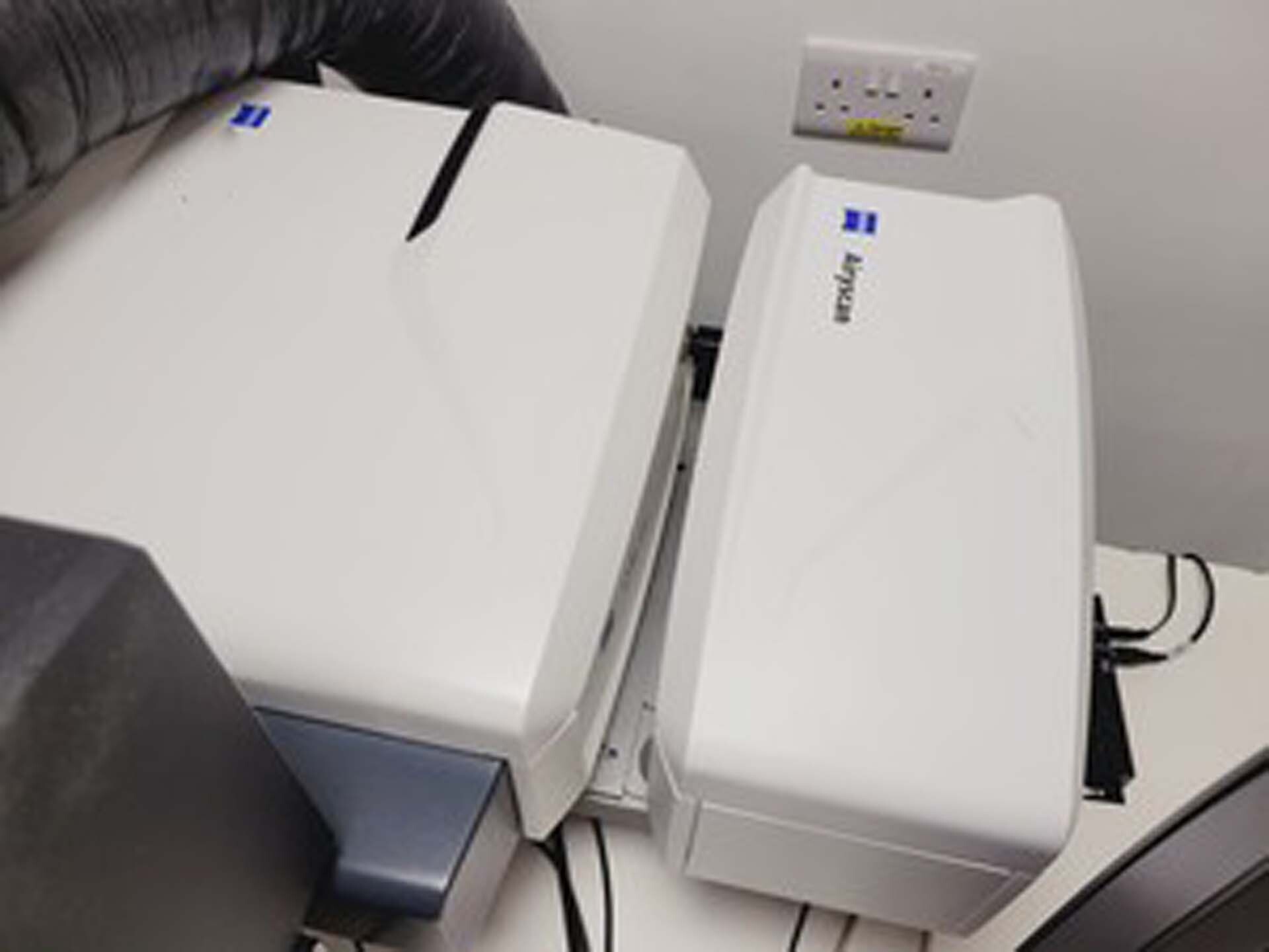 フォト（写真） 使用される ZEISS LSM 880 販売のために
