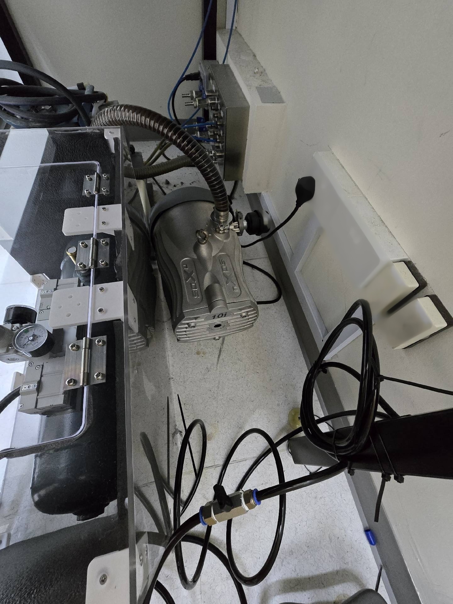 Photo Utilisé ZEISS Merlin À vendre