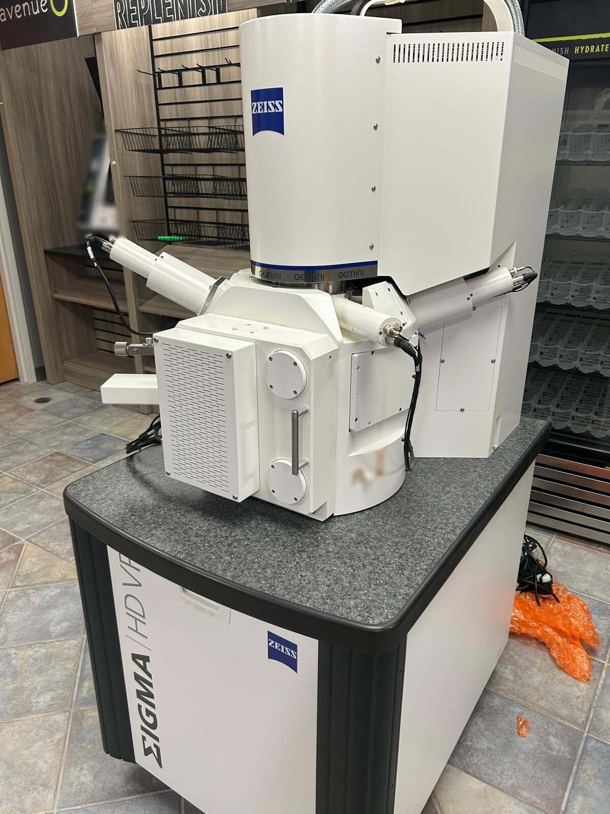 图为 已使用的 ZEISS Sigma HDVP 待售