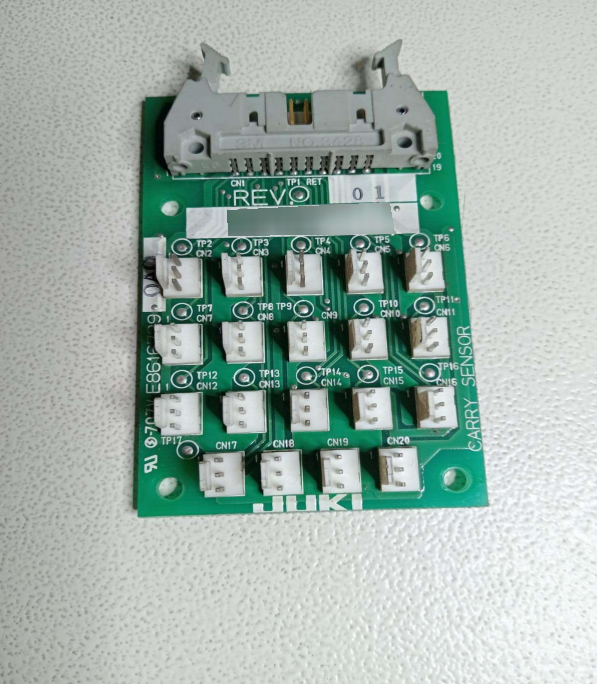 Foto Verwendet ZEVATECH / JUKI Lot of spare parts for 2030 Zum Verkauf
