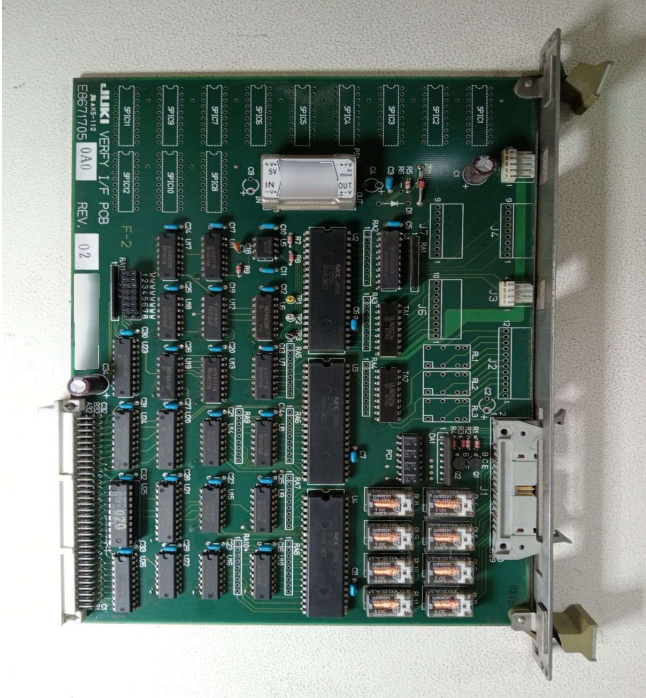 Foto Verwendet ZEVATECH / JUKI Lot of spare parts for 2030 Zum Verkauf